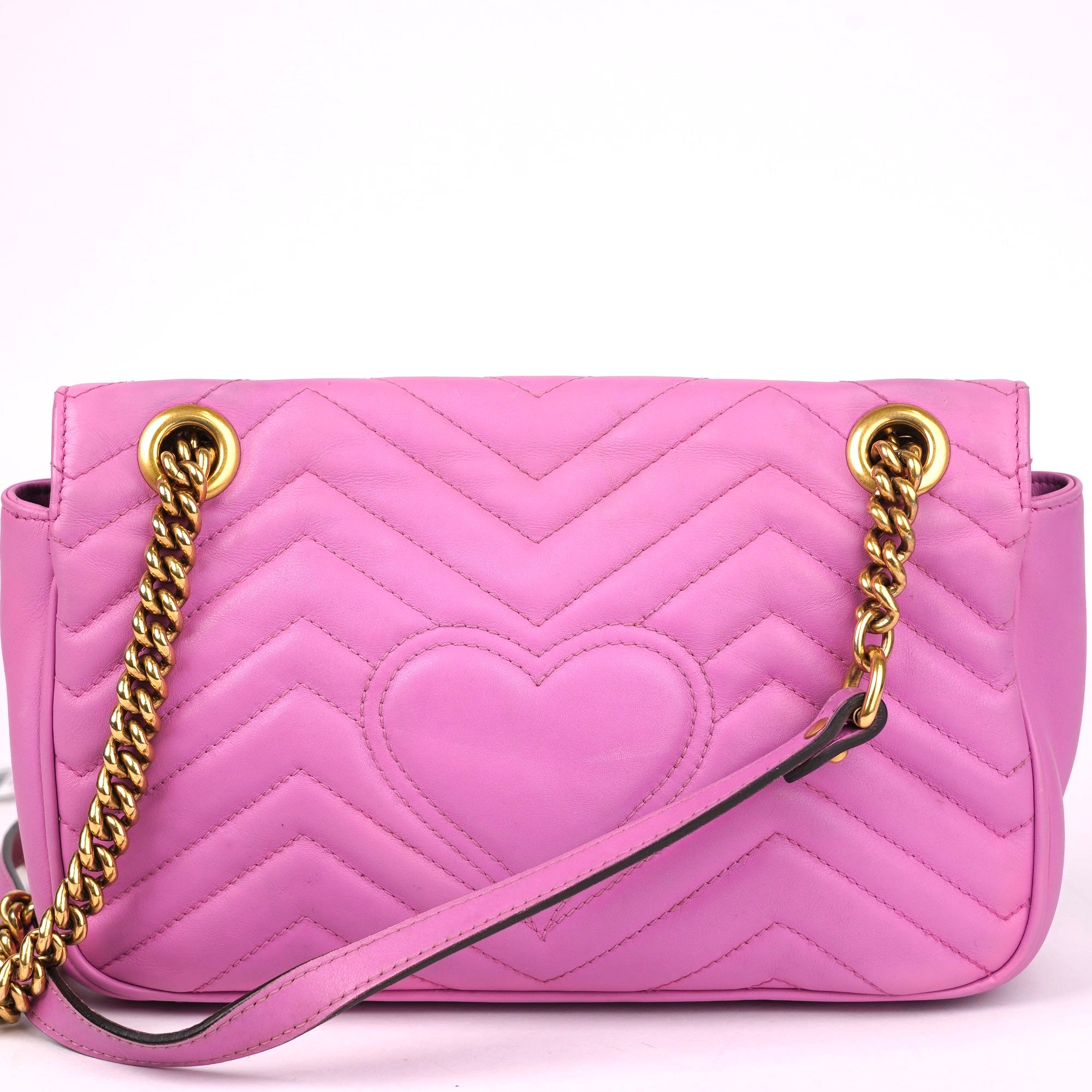 J1377 Gucci GG Marmont Medium Matelassé Shoulder Bag- Pre Owned