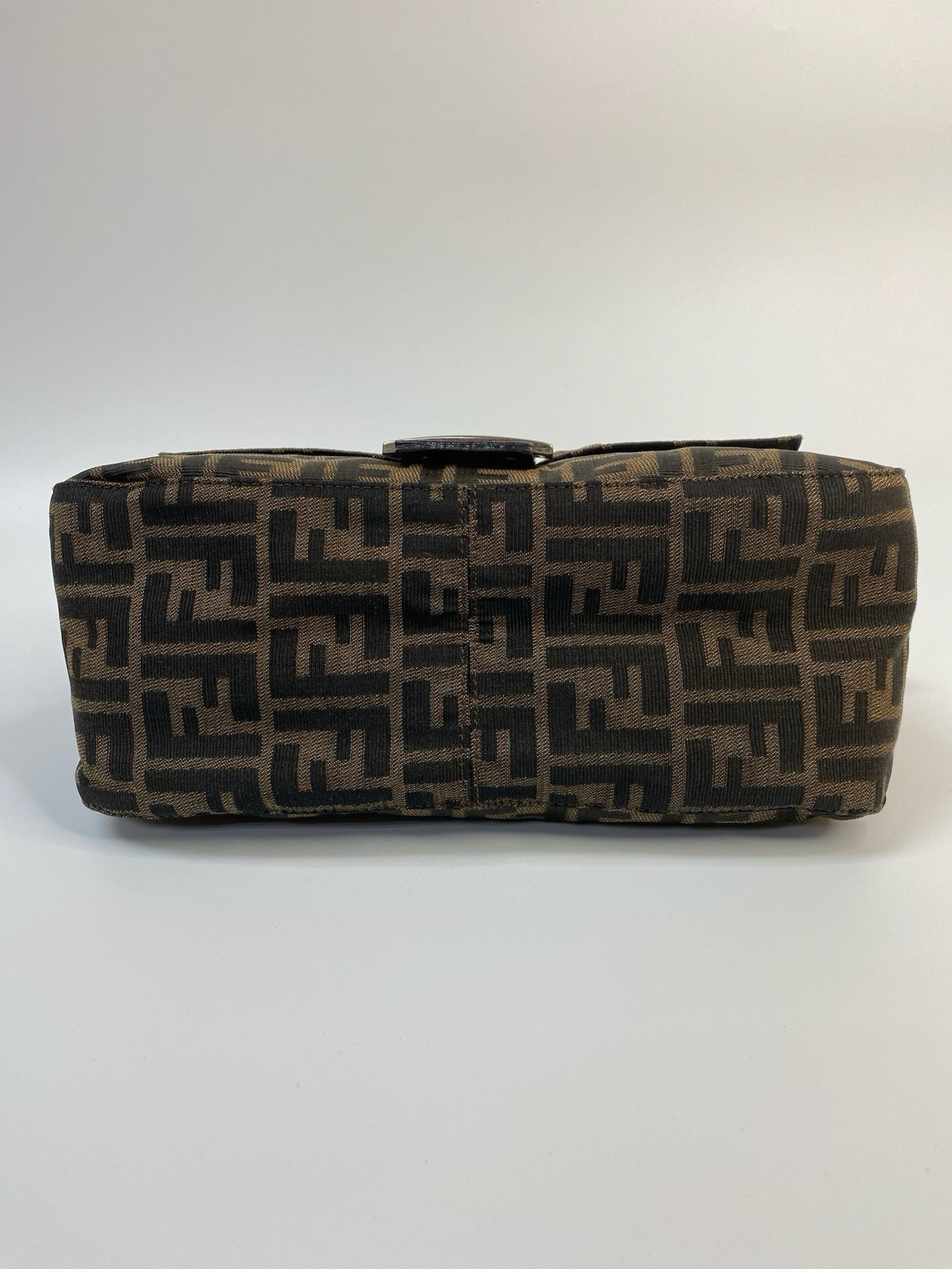 J2976 Fendi Shoulder Bag Vintage Zucca Canvas Mamma Baguette | Pre-Owned Brown Zucca Canvas