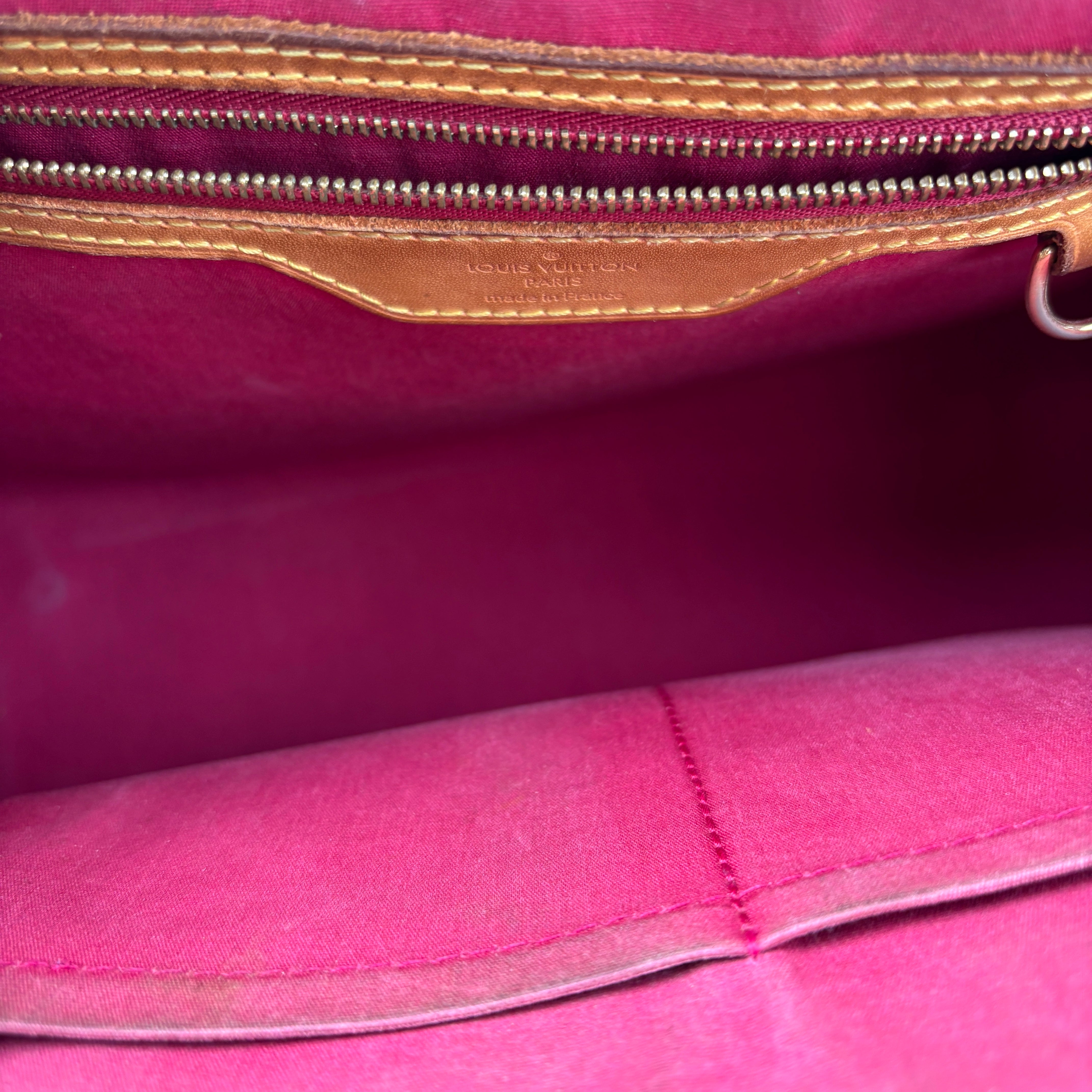J3696-LOUIS VUITTON Rose Indian Monogram Vernis Brea MM Bag- Pre Owned