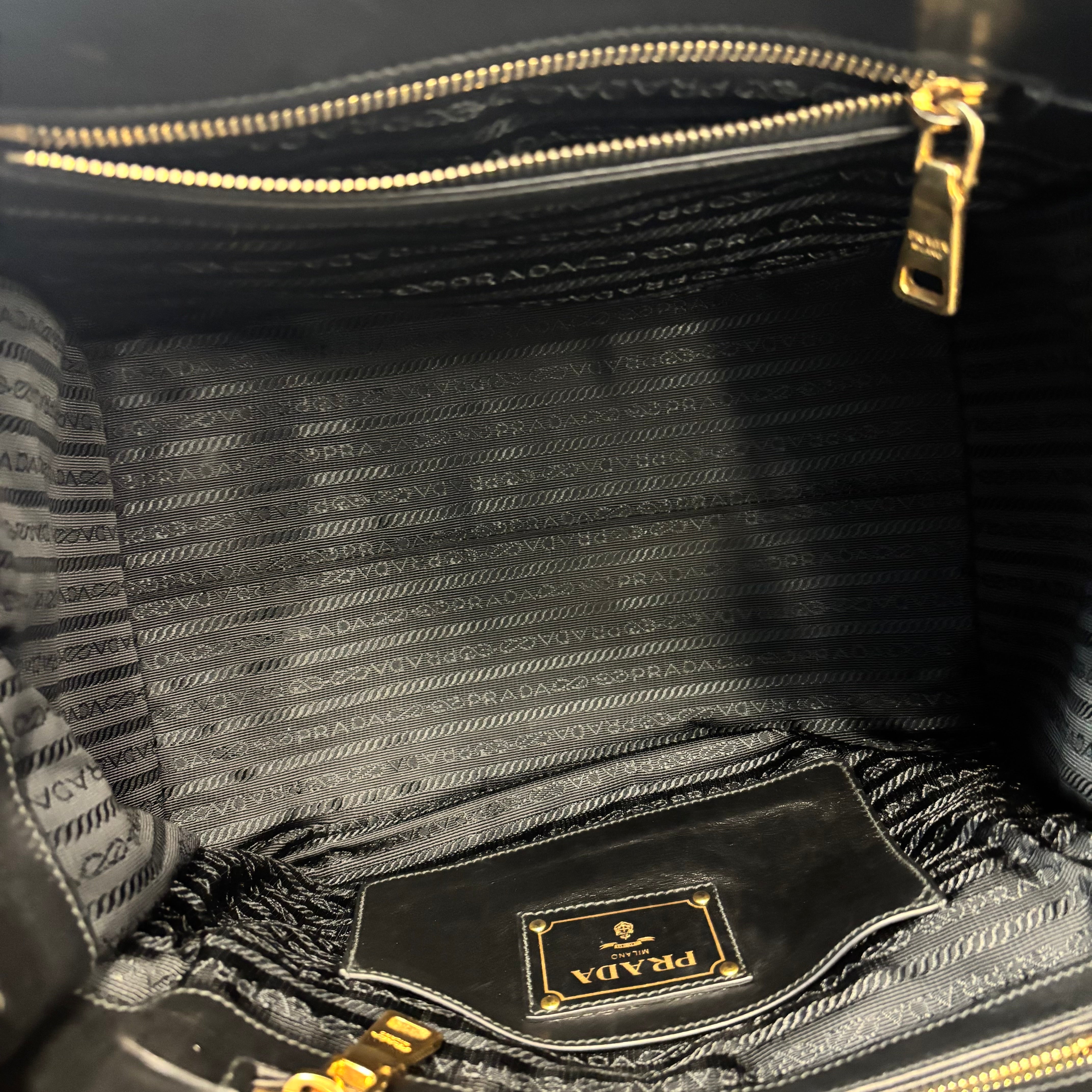 J3004 Prada Tote Bag Front Pocket Wing Convertible Soft Calf Tote Bag | Pre-Owned Like New Leather