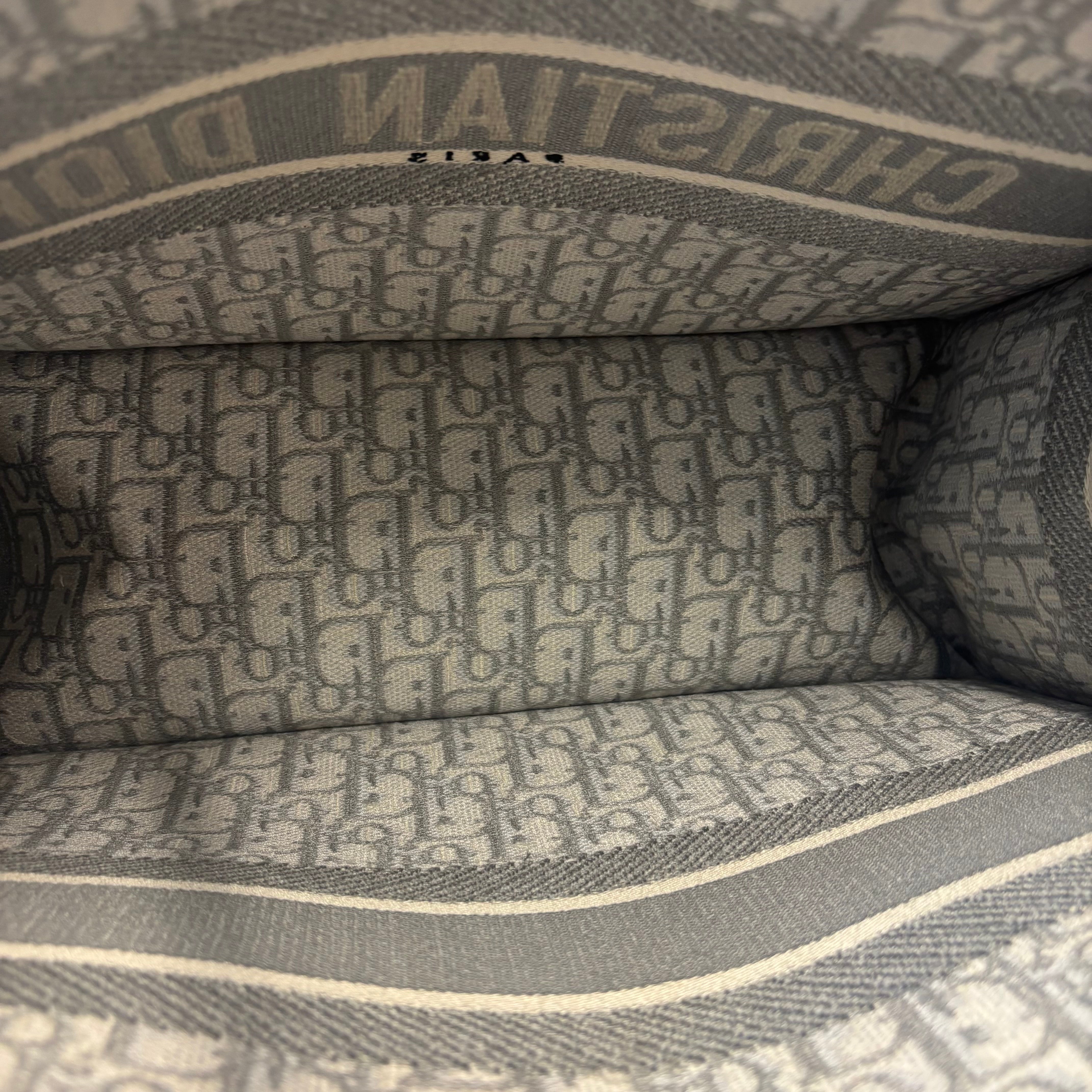 J3218 Christian Dior Tote Bag Book Tote | Pre-Owned Like New Grey Canvas Dior Oblique embroidery