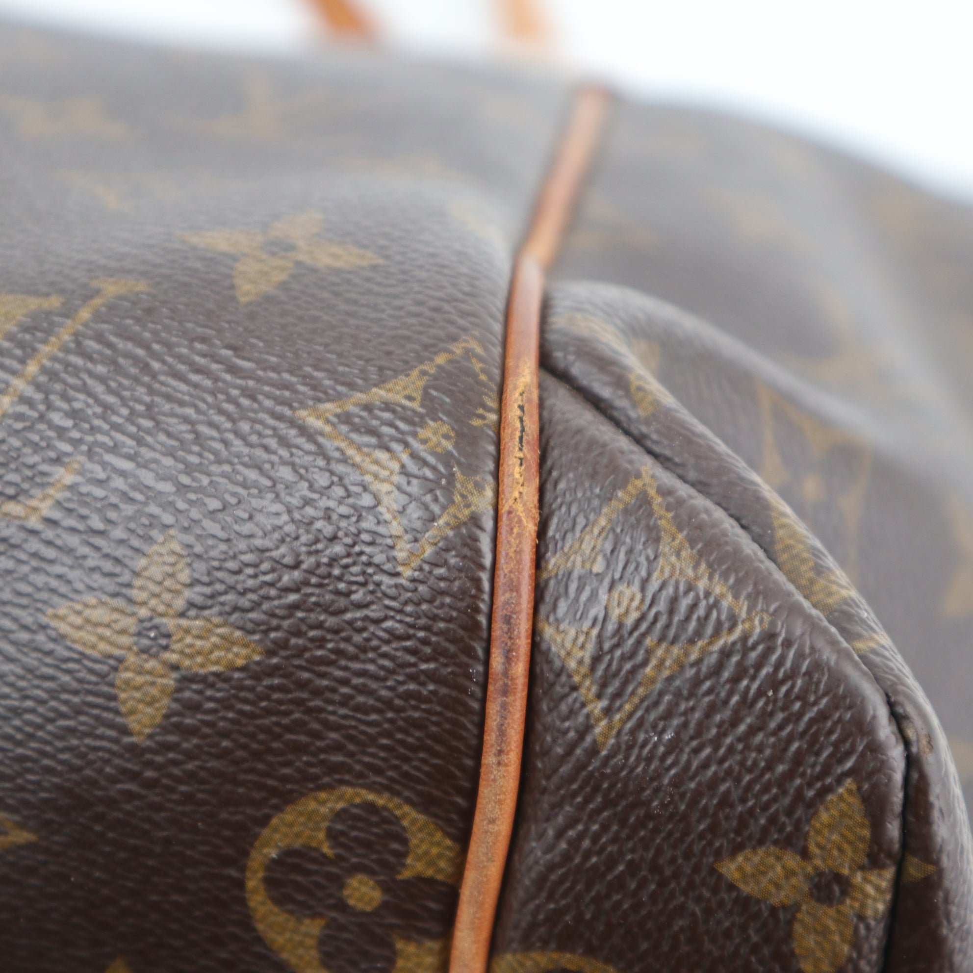 Louis Vuitton Monogram Canvas Totally MM Tote Bag C1885 | Pre-Owned Very Good Brown Monogram Canvas