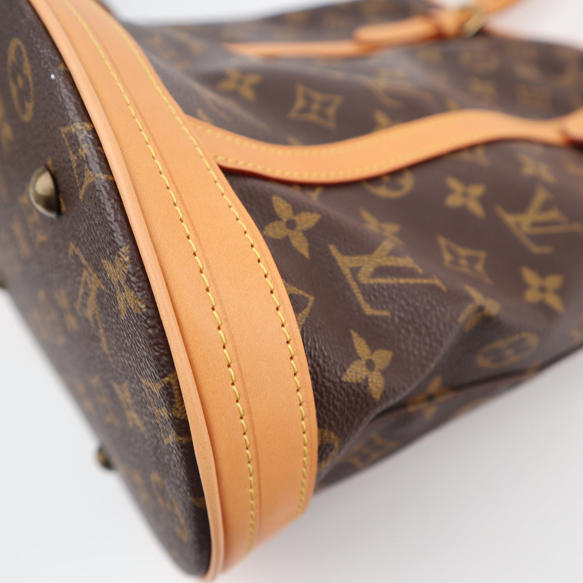 C2820R Louis Vuitton Bucket Bag Monogram Bucket GM | Pre-Owned Excellent Brown Monogram Canvas