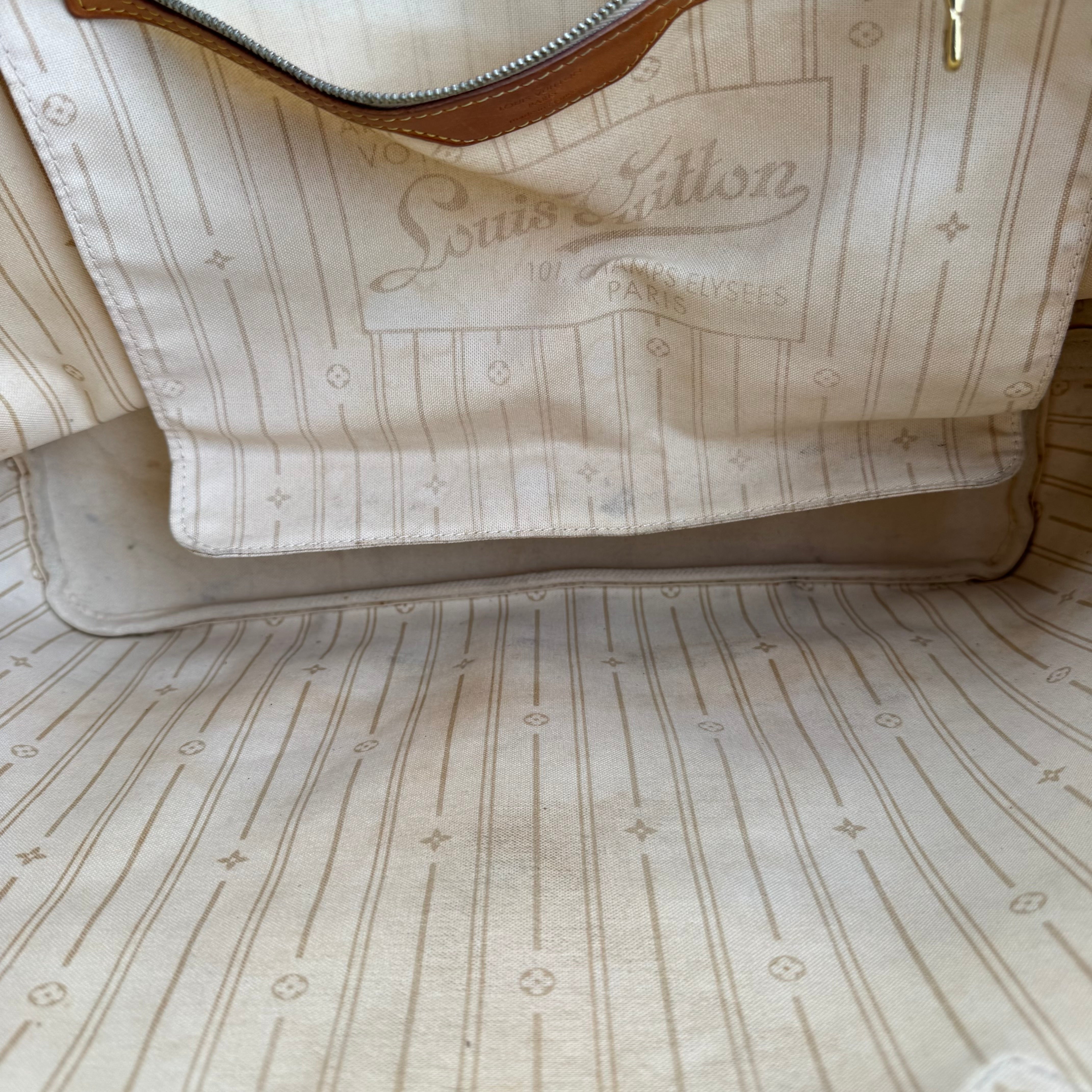 J3507 Louis Vuitton Damier Azur Neverfull GM Tote- Pre Owned