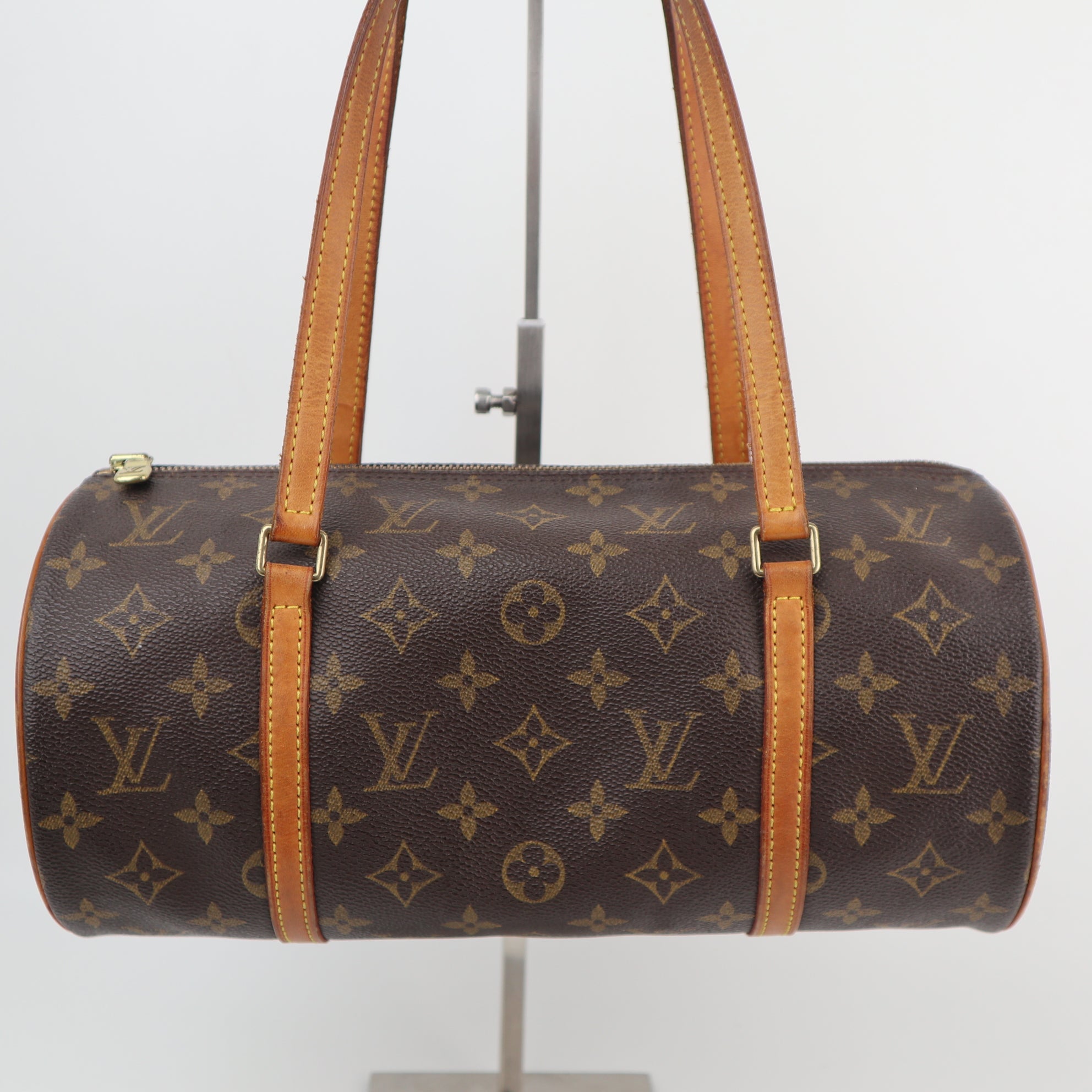 Louis Vuitton Monogram Canvas Papillon 30 Shoulder Bag C1889 | Pre-Owned Very Good Brown Monogram Canvas