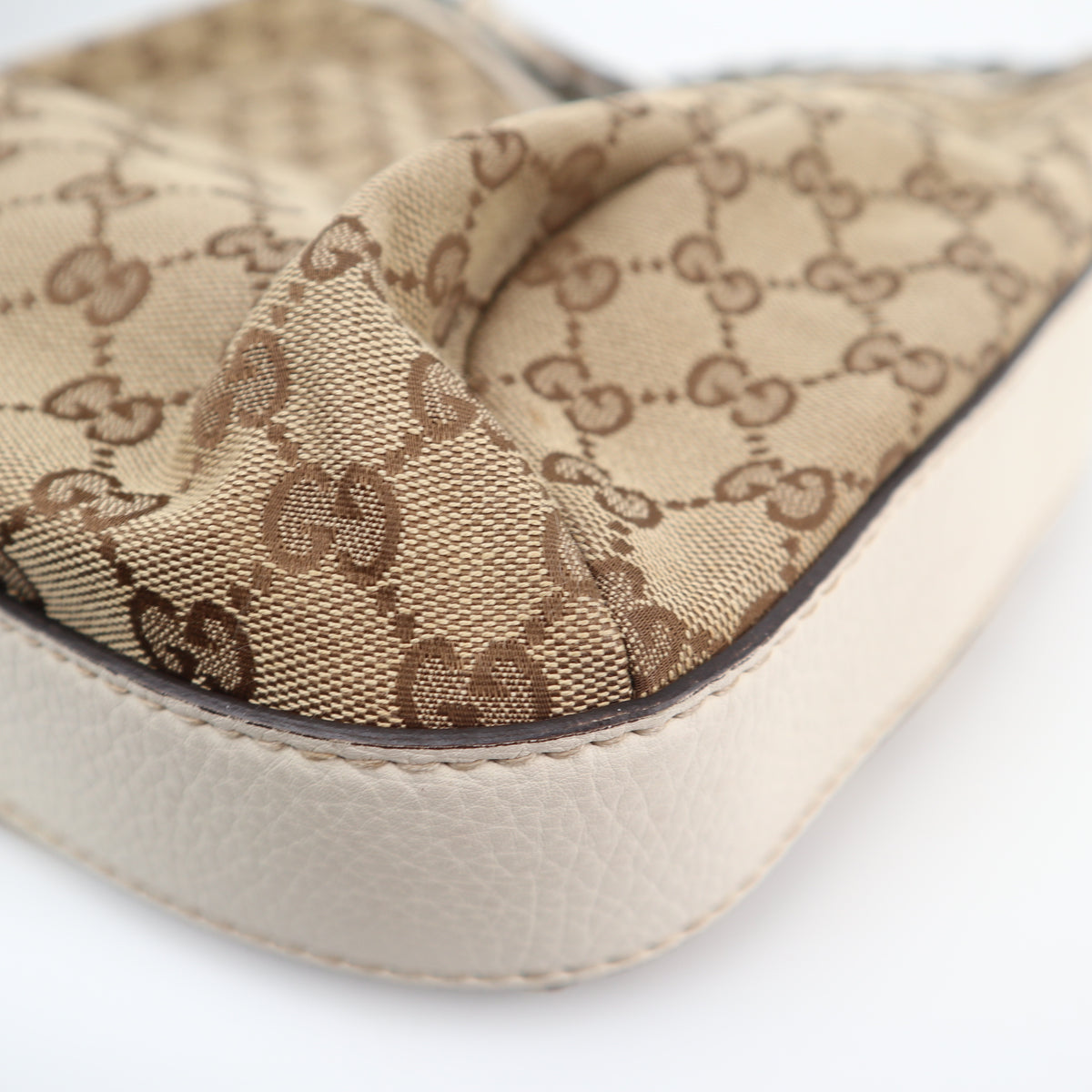 C2823 Gucci Shoulder Bag GG Canvas Bamboo Bar Hobo Bag | Pre-Owned Very Good Brown GG Canvas Canvas