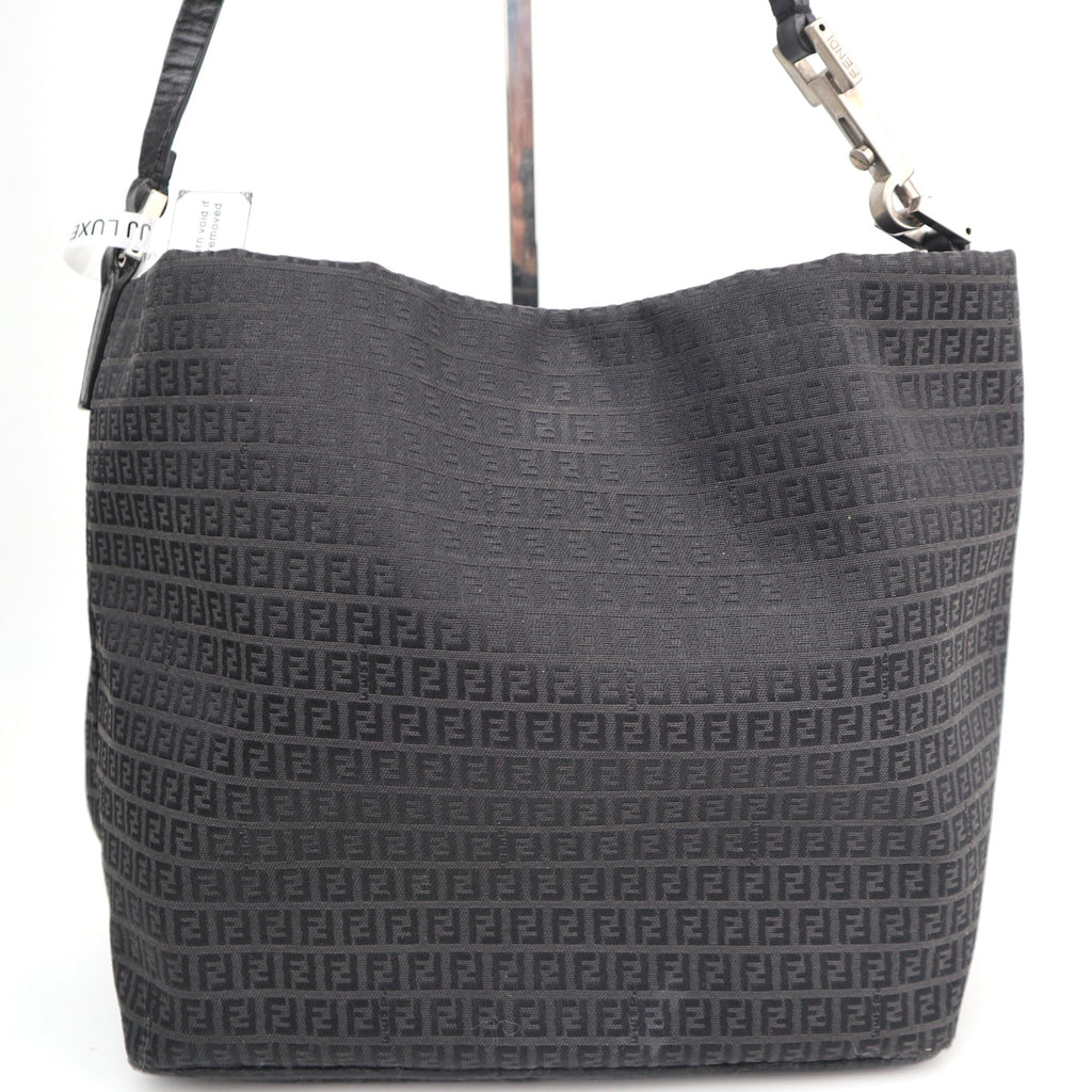 C2825 Fendi Shoulder Bag Zucchino Black | Pre-Owned Very Good Black Zucchino Canvas