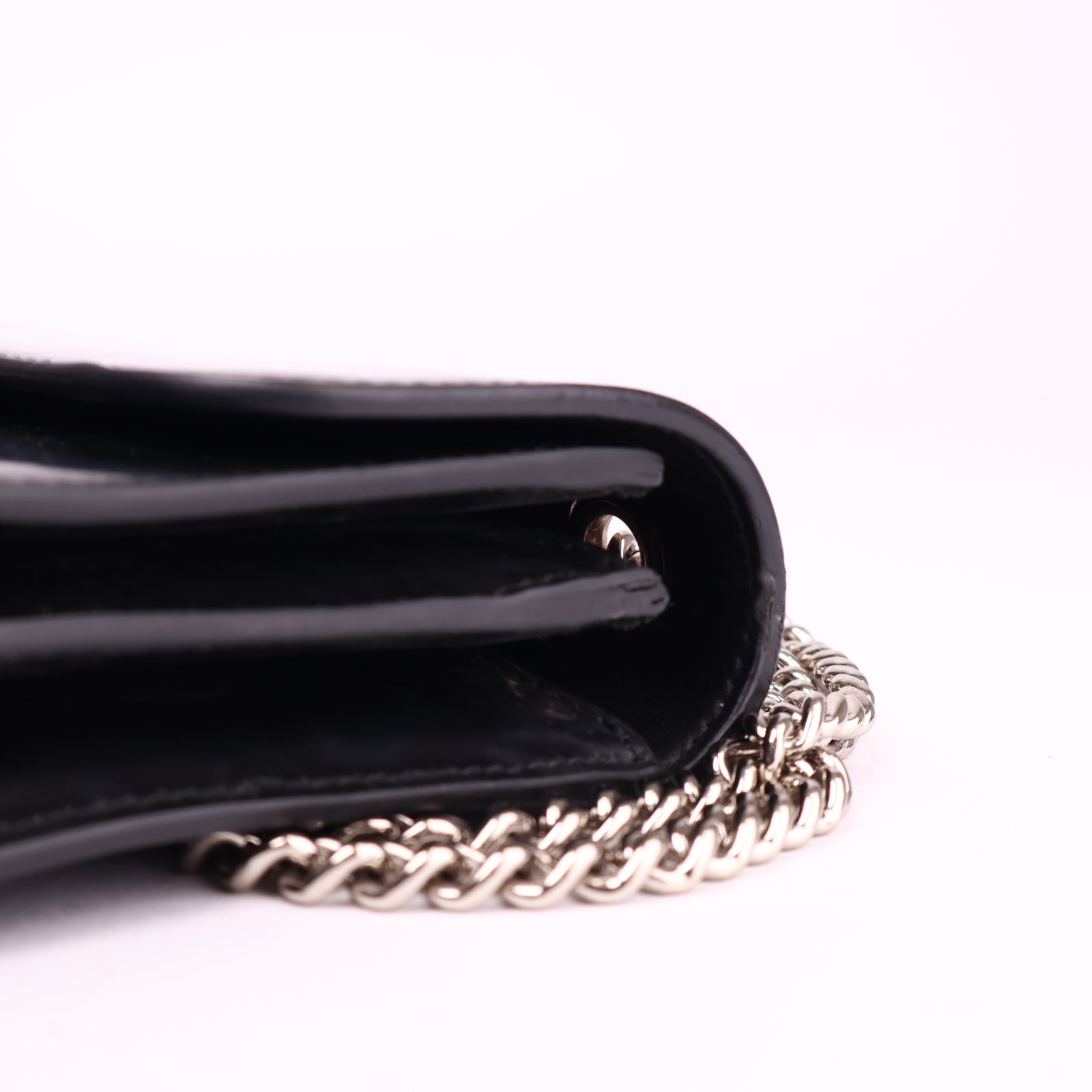 J3591 Gucci Black Leather Medium Interlocking G Shoulder Bag- Pre Owned