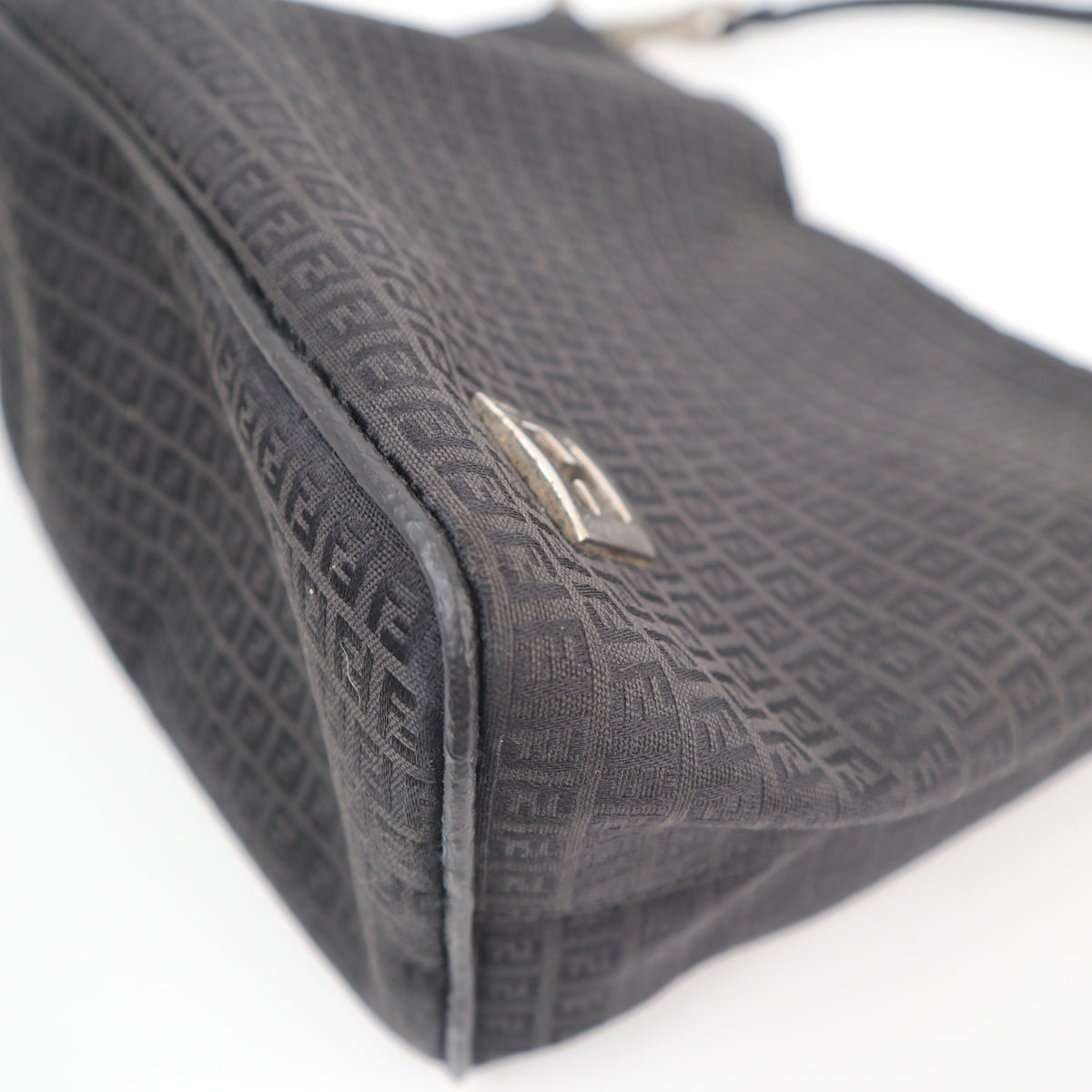 C2825 Fendi Shoulder Bag Zucchino Black | Pre-Owned Very Good Black Zucchino Canvas