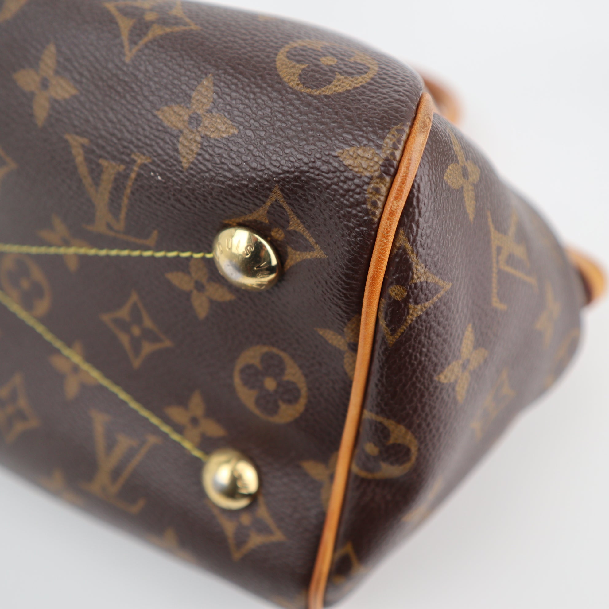 Louis Vuitton Monogram Canvas Tivoli PM Shoulder Bag C1894R | Pre-Owned Very Good Brown Monogram Canvas