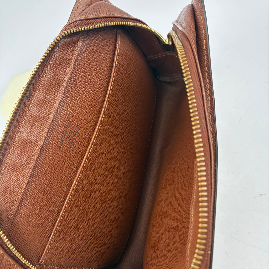 J2785 Louis Vuitton Clutch Orsay | Pre-Owned Like New Brown Monogram canvas