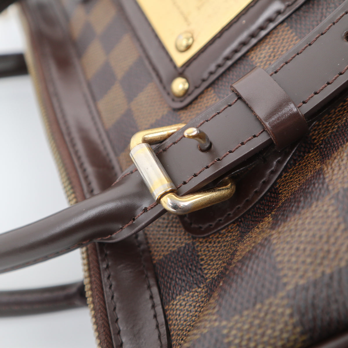 Louis Vuitton Damier Ebene Canvas Berkeley Bag Shoulder Bag C1895R| Pre-Owned Very Good Brown Damier Ebene Canvas