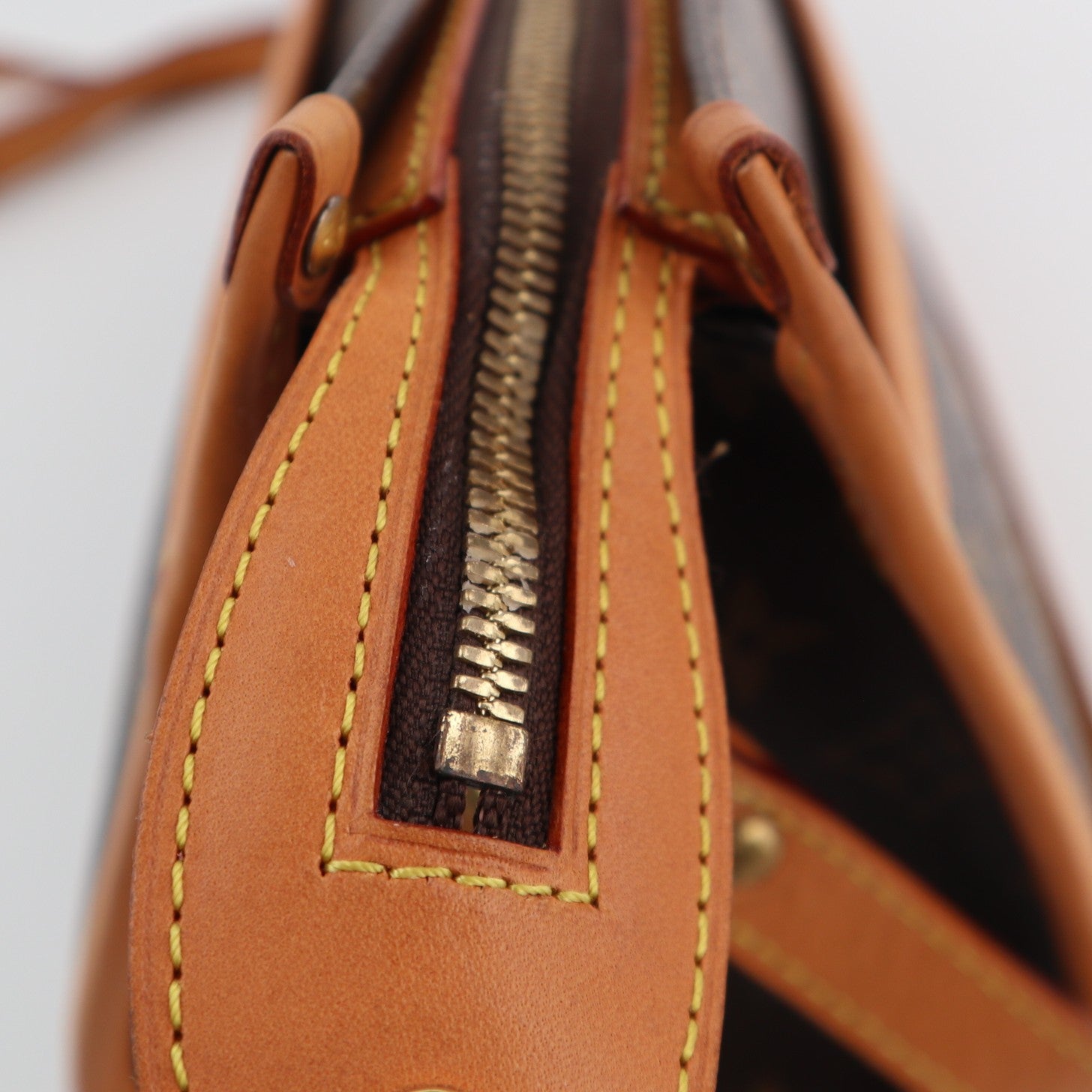 Louis Vuitton Monogram Popincourt Long Shoulder Bag C1896R | Pre-Owned Excellent Brown Monogram Canvas