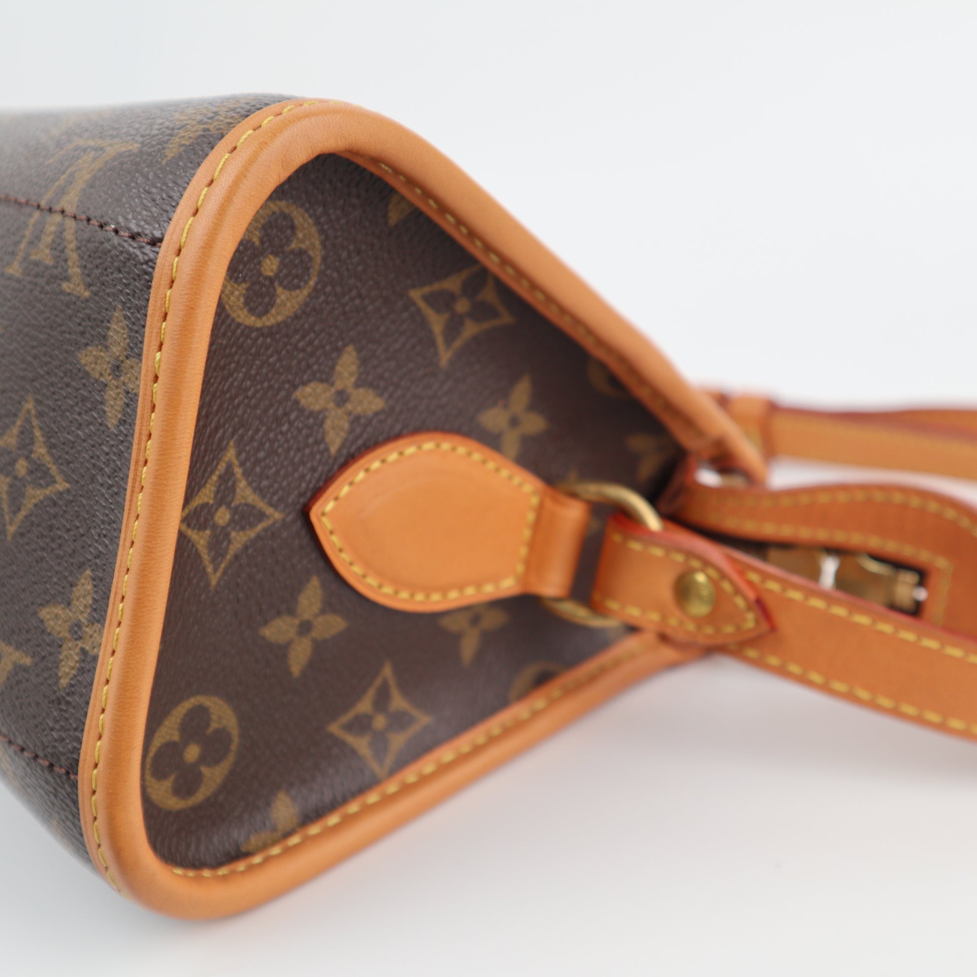 Louis Vuitton Monogram Popincourt Long Shoulder Bag C1896R | Pre-Owned Excellent Brown Monogram Canvas