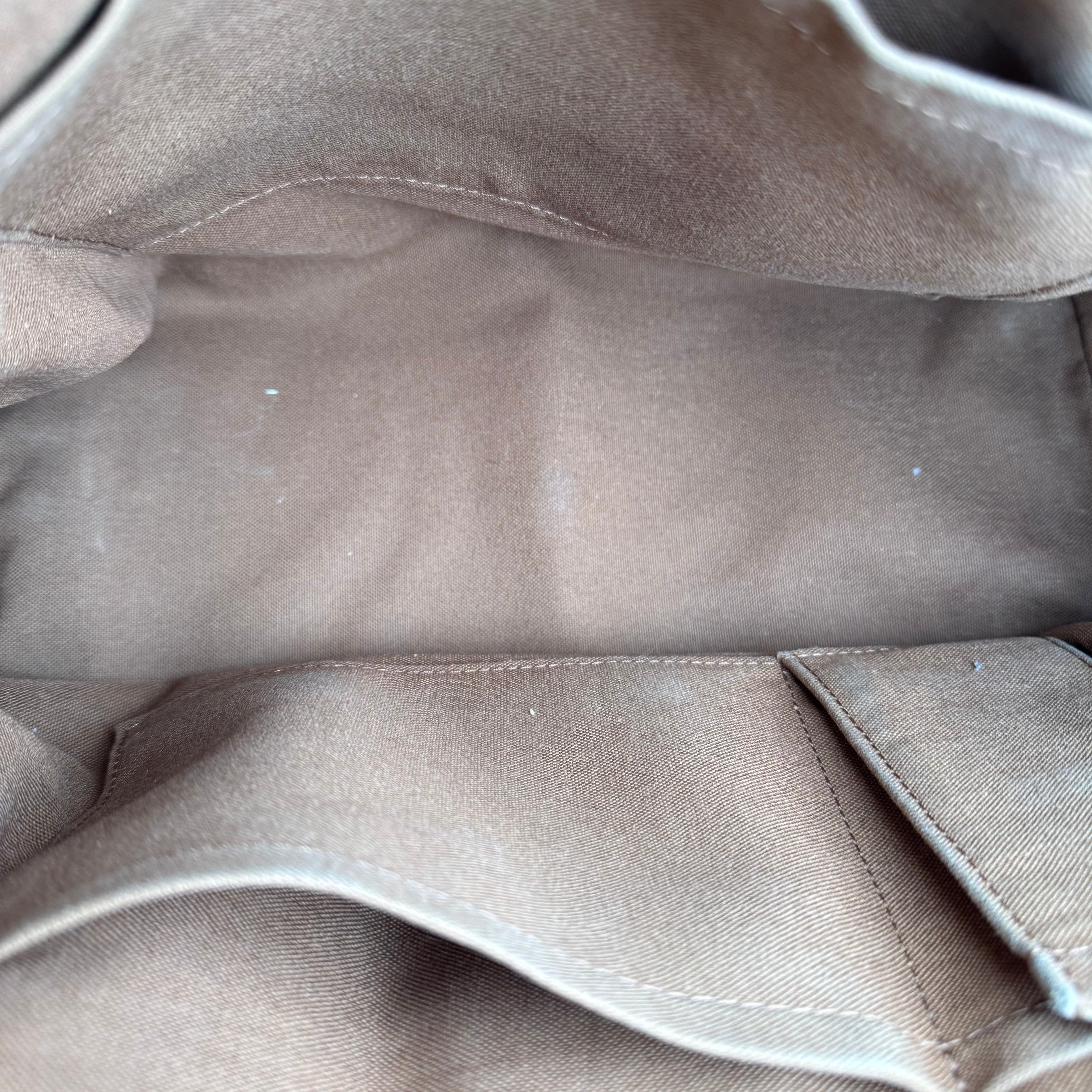 J3738 Louis Vuitton Pre-Owned Tivoli GM Handbag- Pre Owned