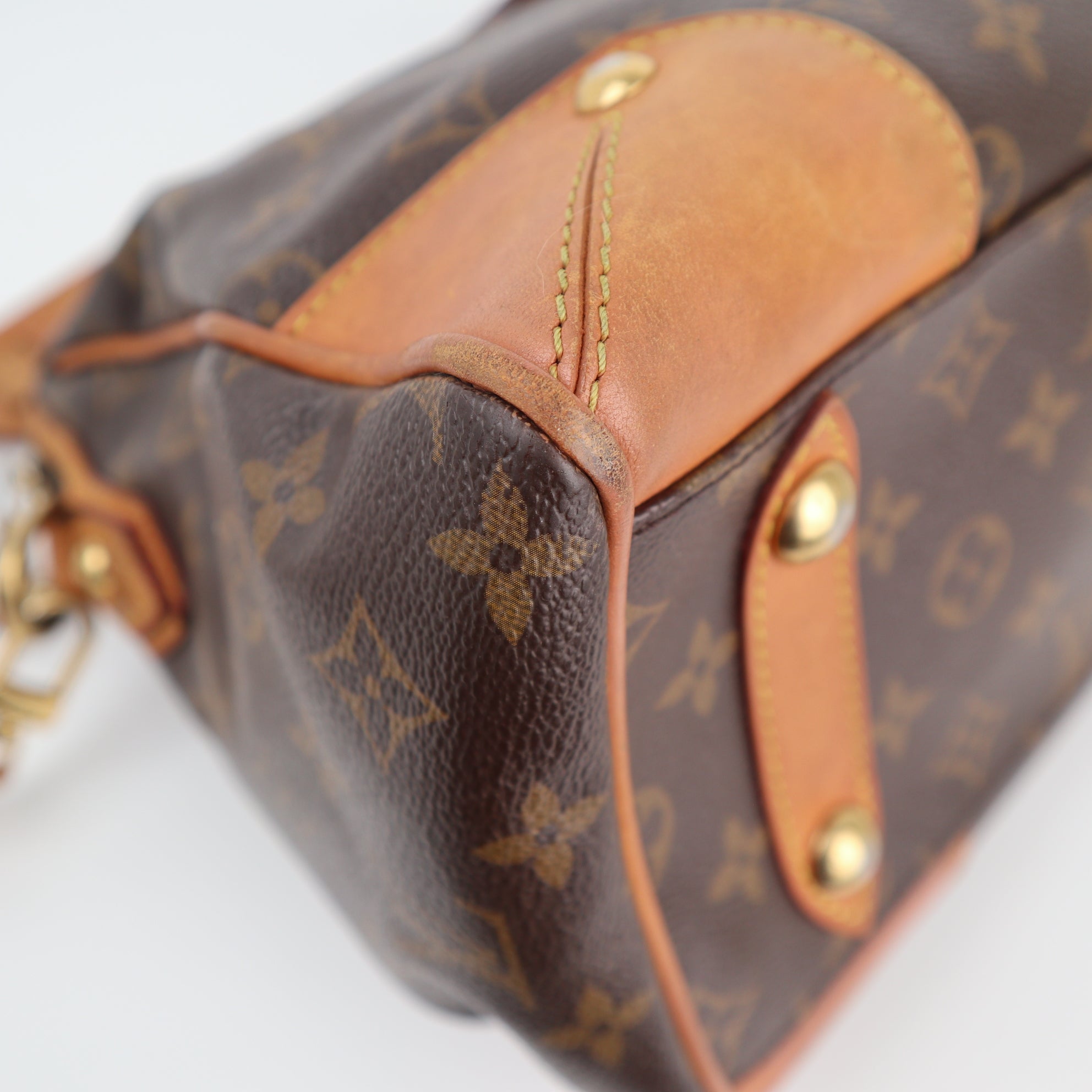 Louis Vuitton Monogram Canvas Retiro PM Shoulder Bag C1903 | Pre-Owned Very Good Brown Monogram Canvas