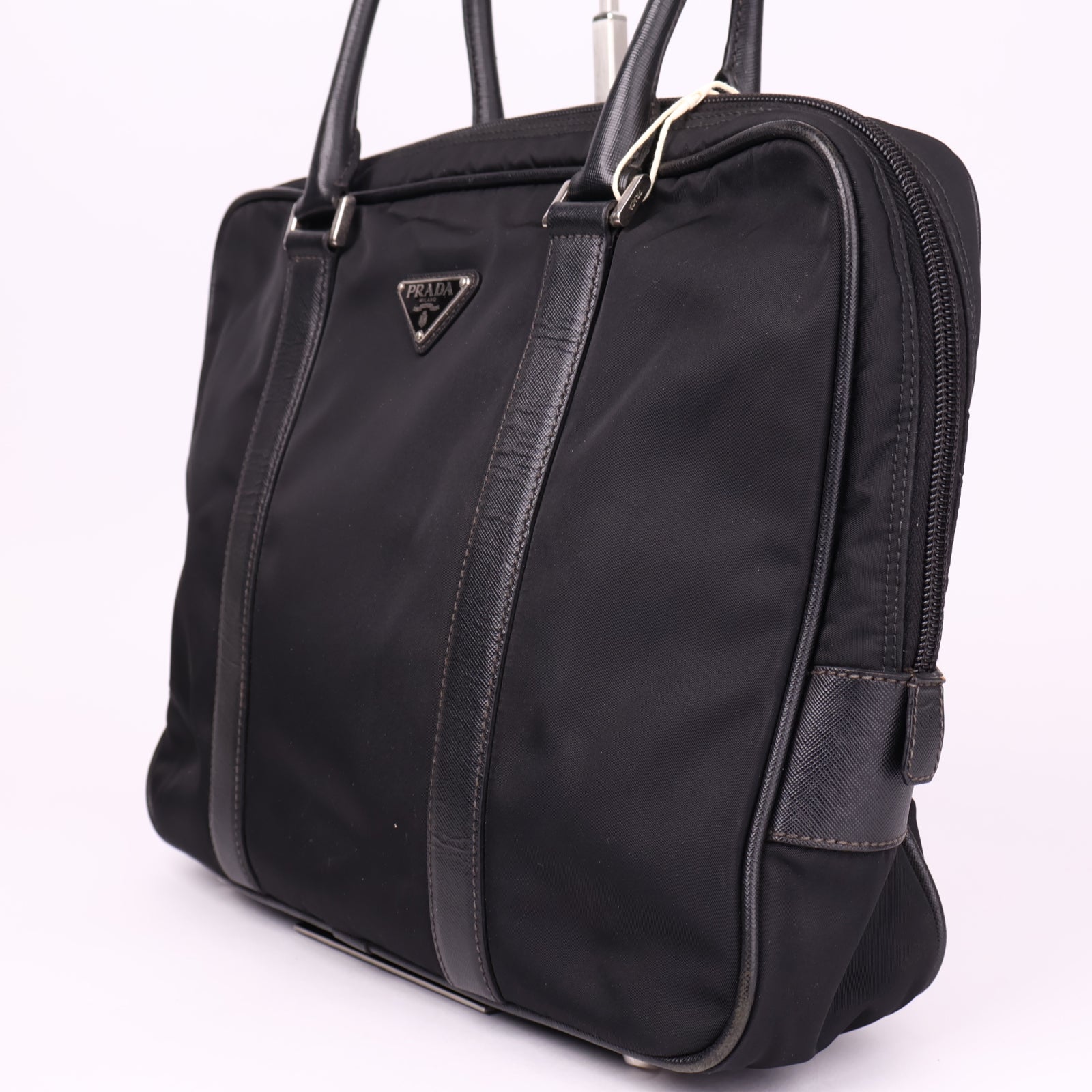 J3577 Prada Black Re-nylon And Saffiano Leather Bag- Pre Owned