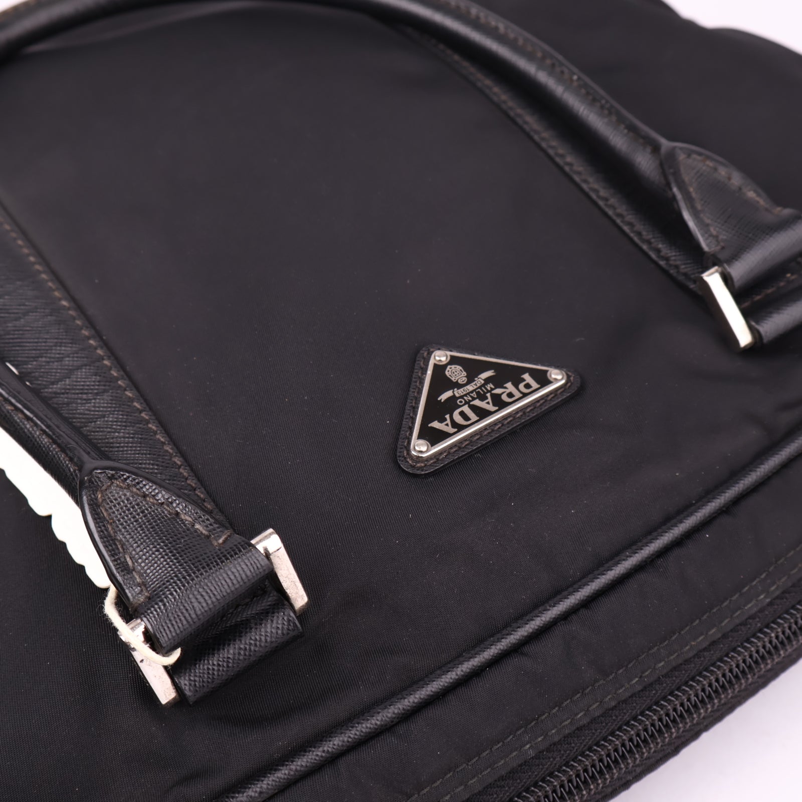J3577 Prada Black Re-nylon And Saffiano Leather Bag- Pre Owned
