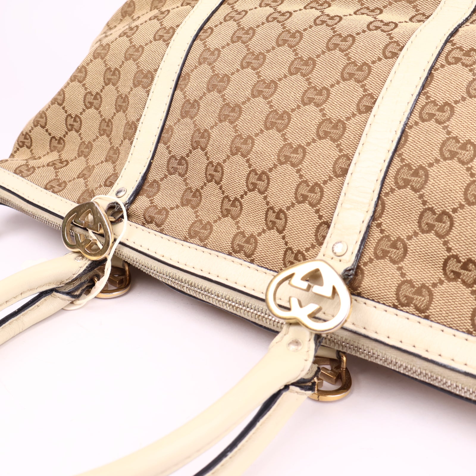 J3647 Gucci GG Canvas Tote Bag- Pre Owned