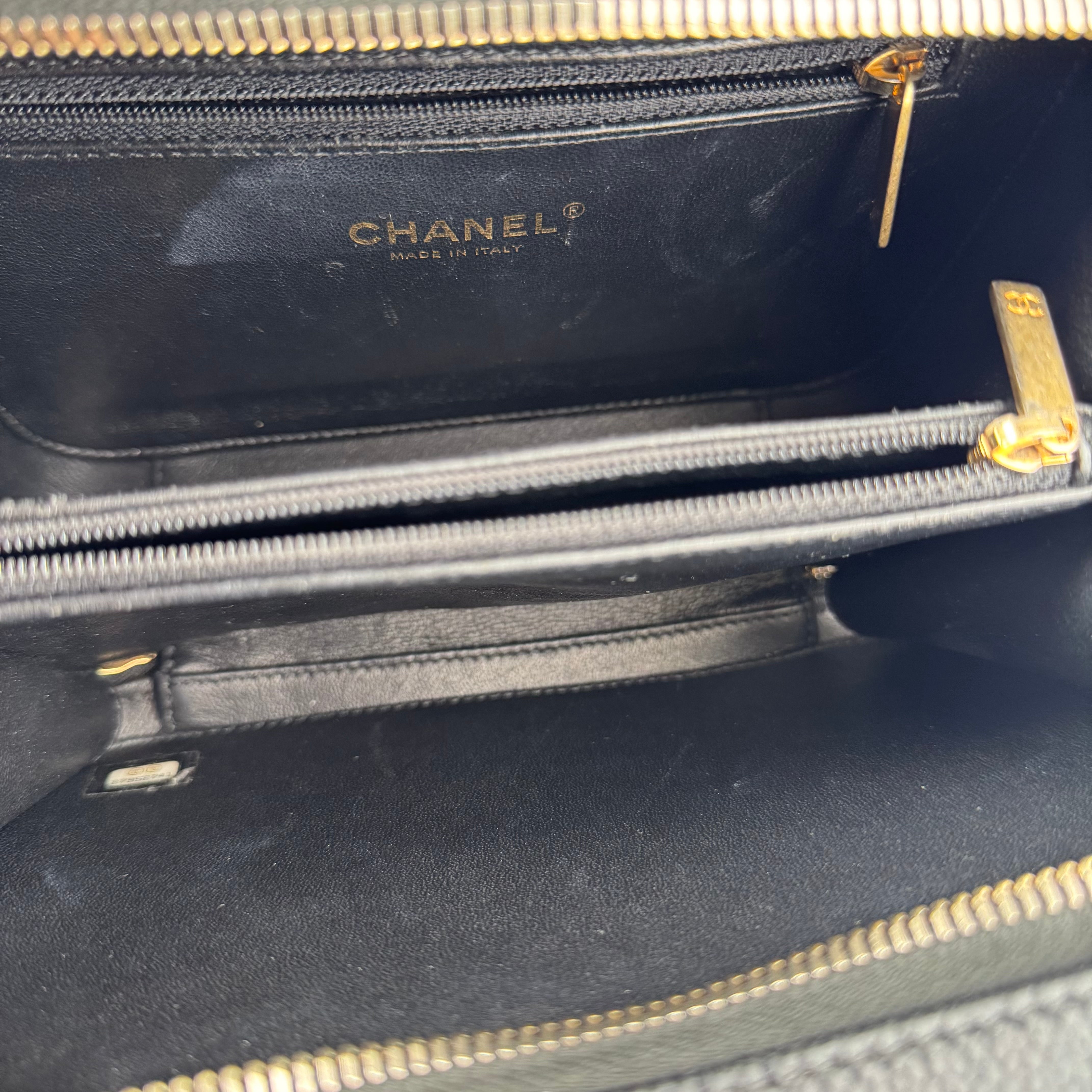 J3731 Chanel Black Caviar Filigree CC Vanity Case Bag- Pre Owned