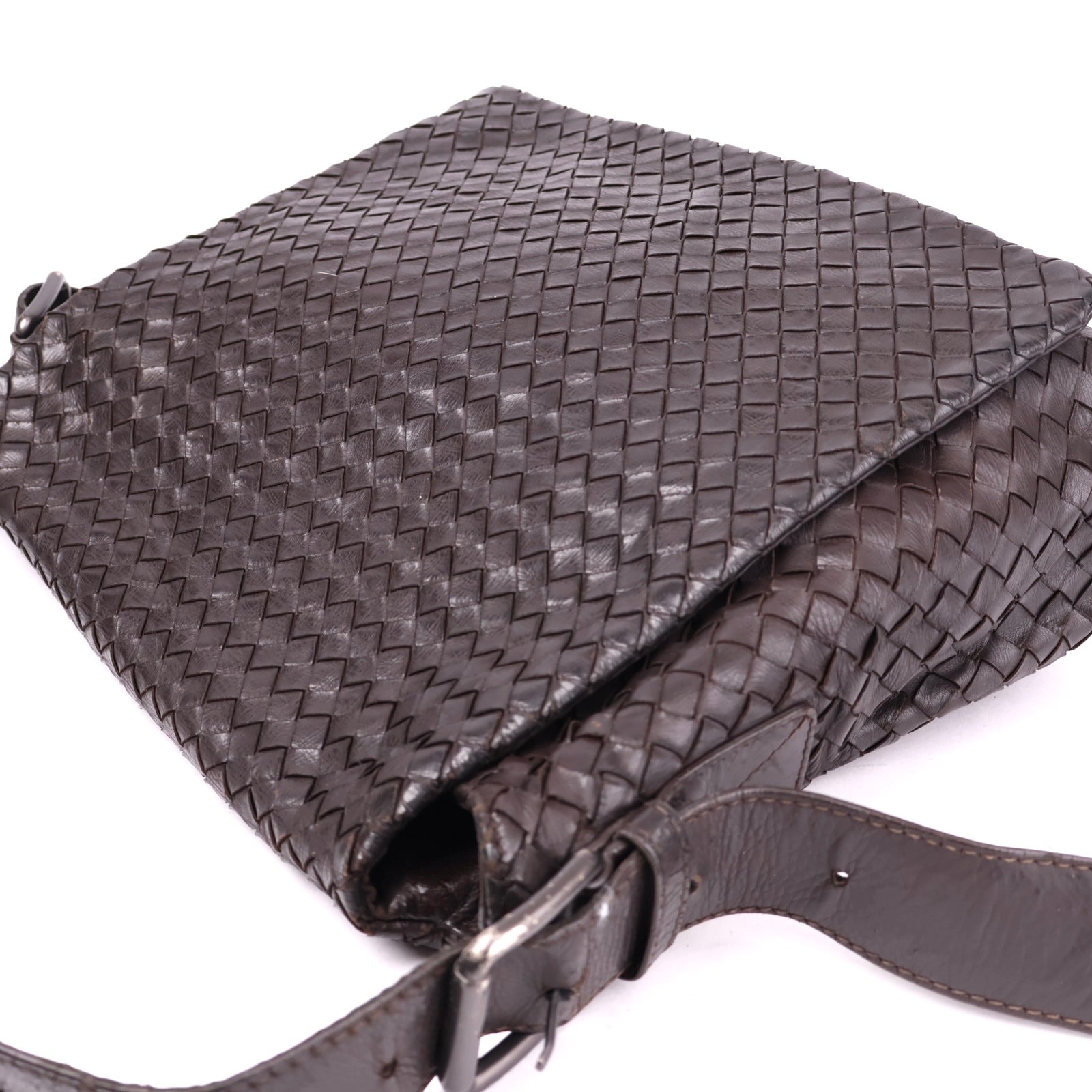 J3626 Bottega Veneta Brown Intrecciato Leather Messenger Bag- Pre Owned