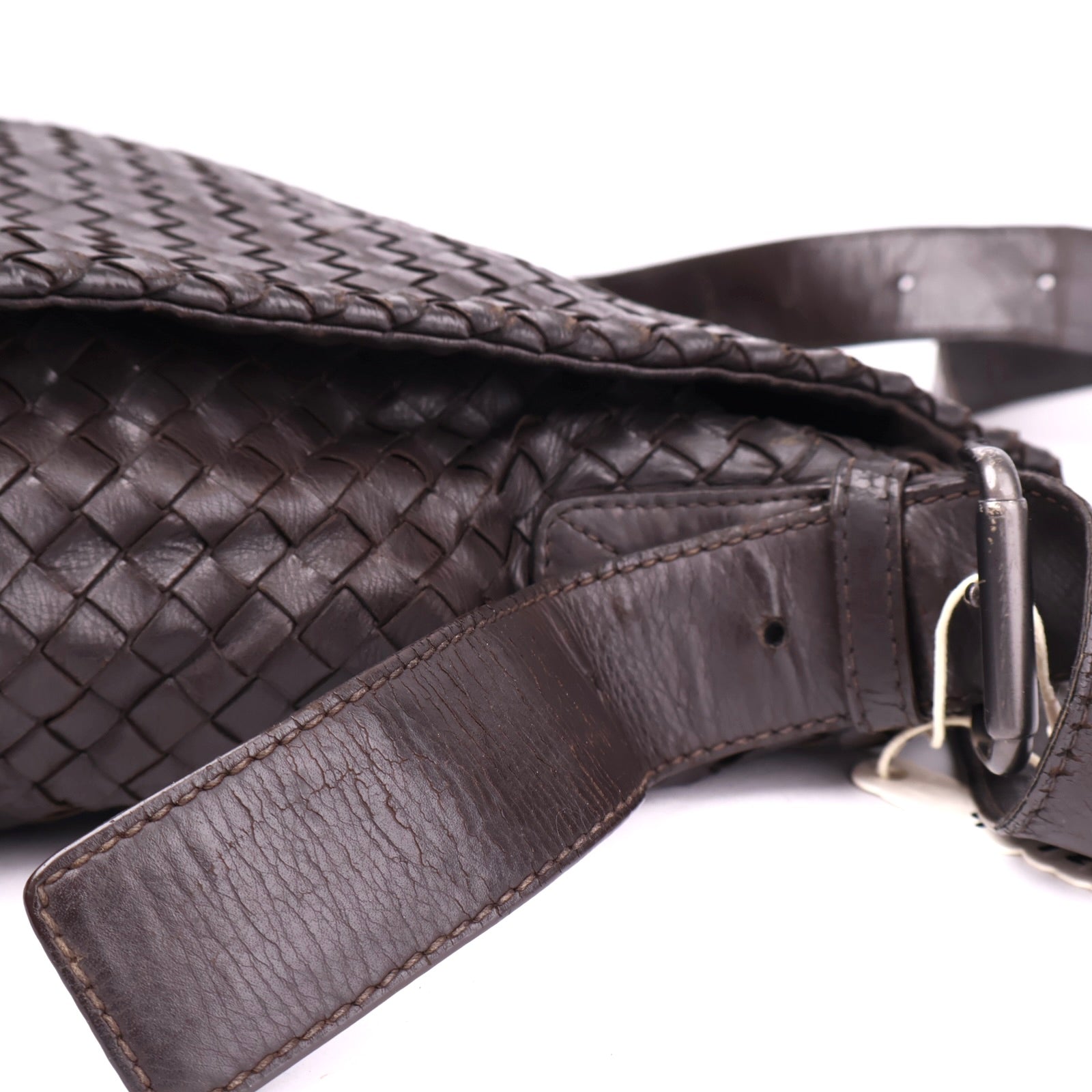 J3626 Bottega Veneta Brown Intrecciato Leather Messenger Bag- Pre Owned