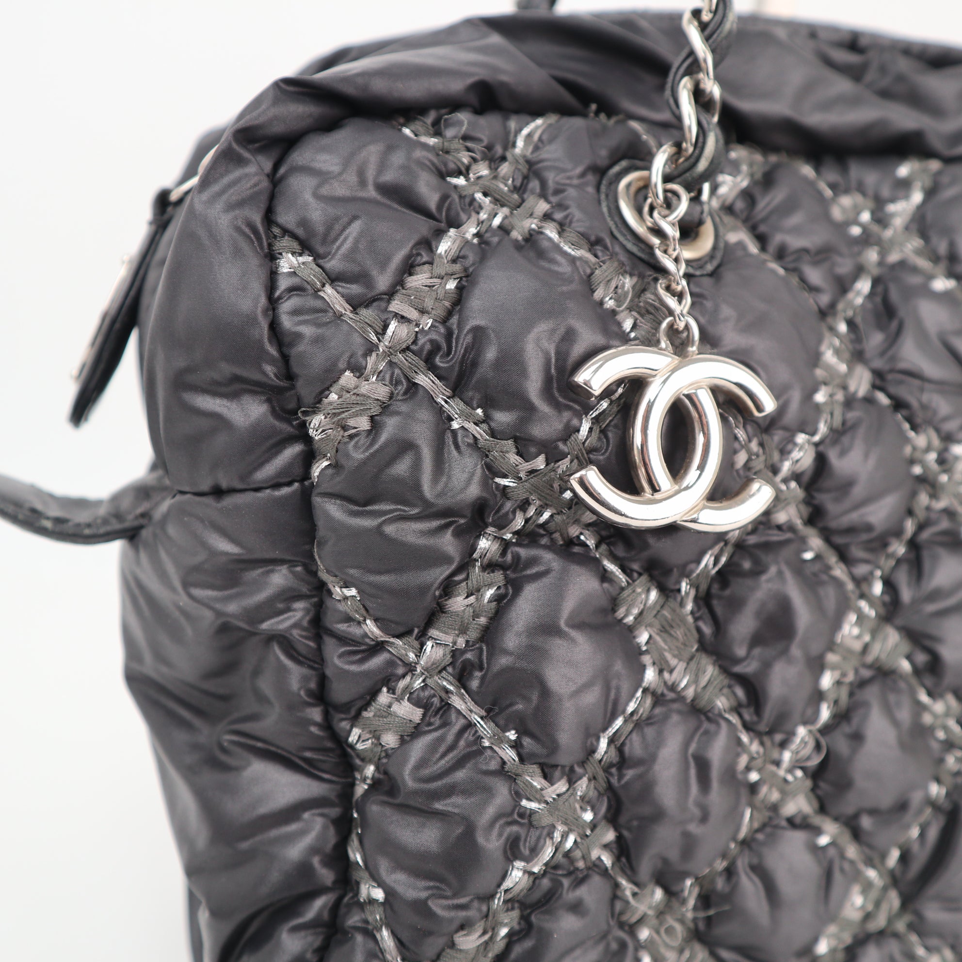 C1924 Chanel Shoulder Bag Nylon Quilted Tweed Stitch Bubble Camera Case Black | Pre-Owned Very Good Black Nylon, Tweed Quilted