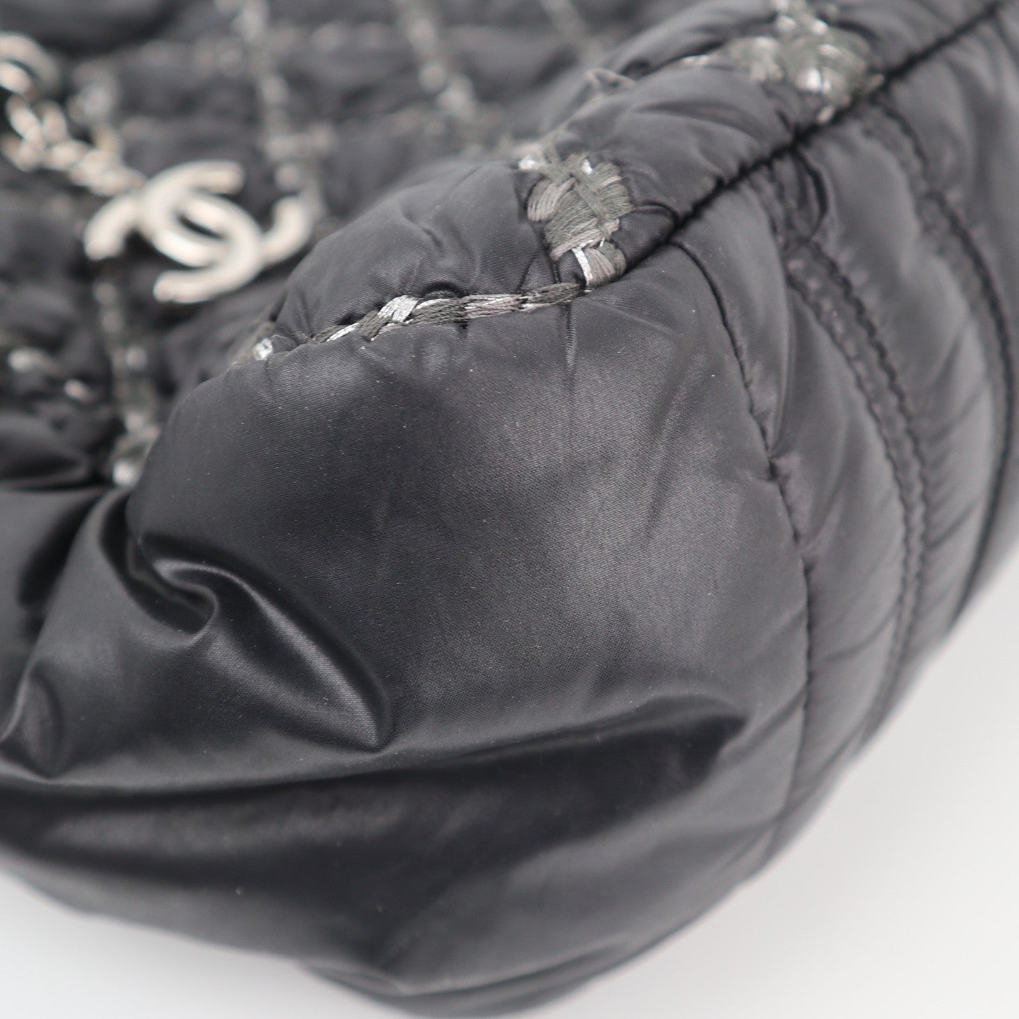 C1924 Chanel Shoulder Bag Nylon Quilted Tweed Stitch Bubble Camera Case Black | Pre-Owned Very Good Black Nylon, Tweed Quilted