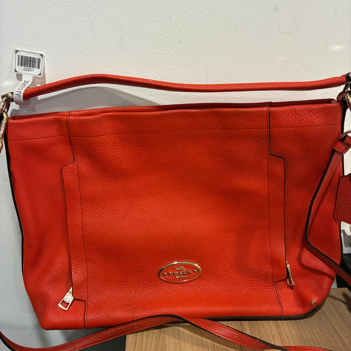 J2201# Coach Shoulder Bag Orange Red leather | Pre-Owned Like New Orange Red Leather/Plain