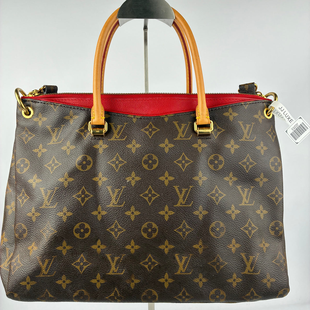 J2253 Louis Vuitton Shoulder Bag | Pre-Owned Like New Brown Leather