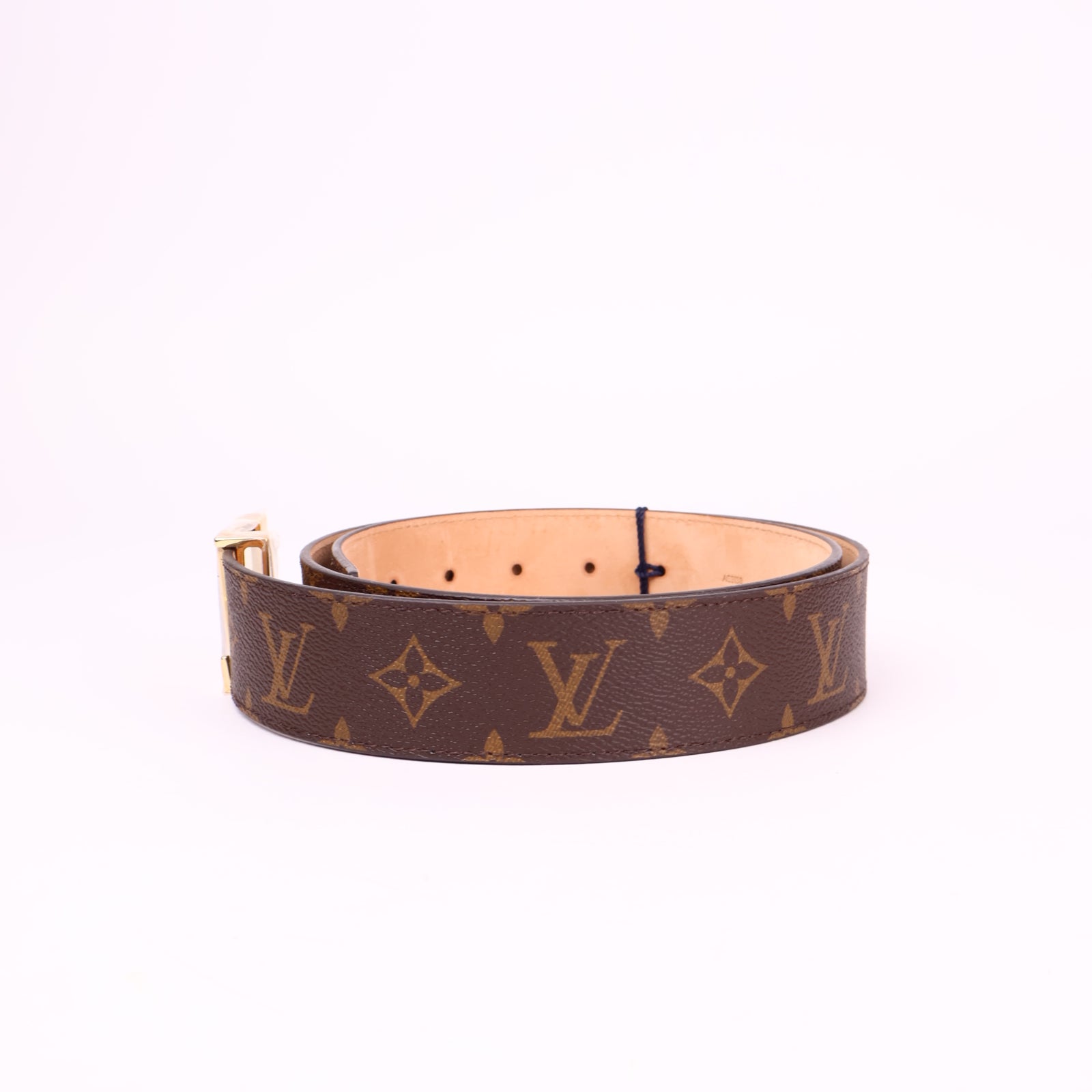 J3663-LOUIS VUITTON, a monogram canvas belt, size 95/38