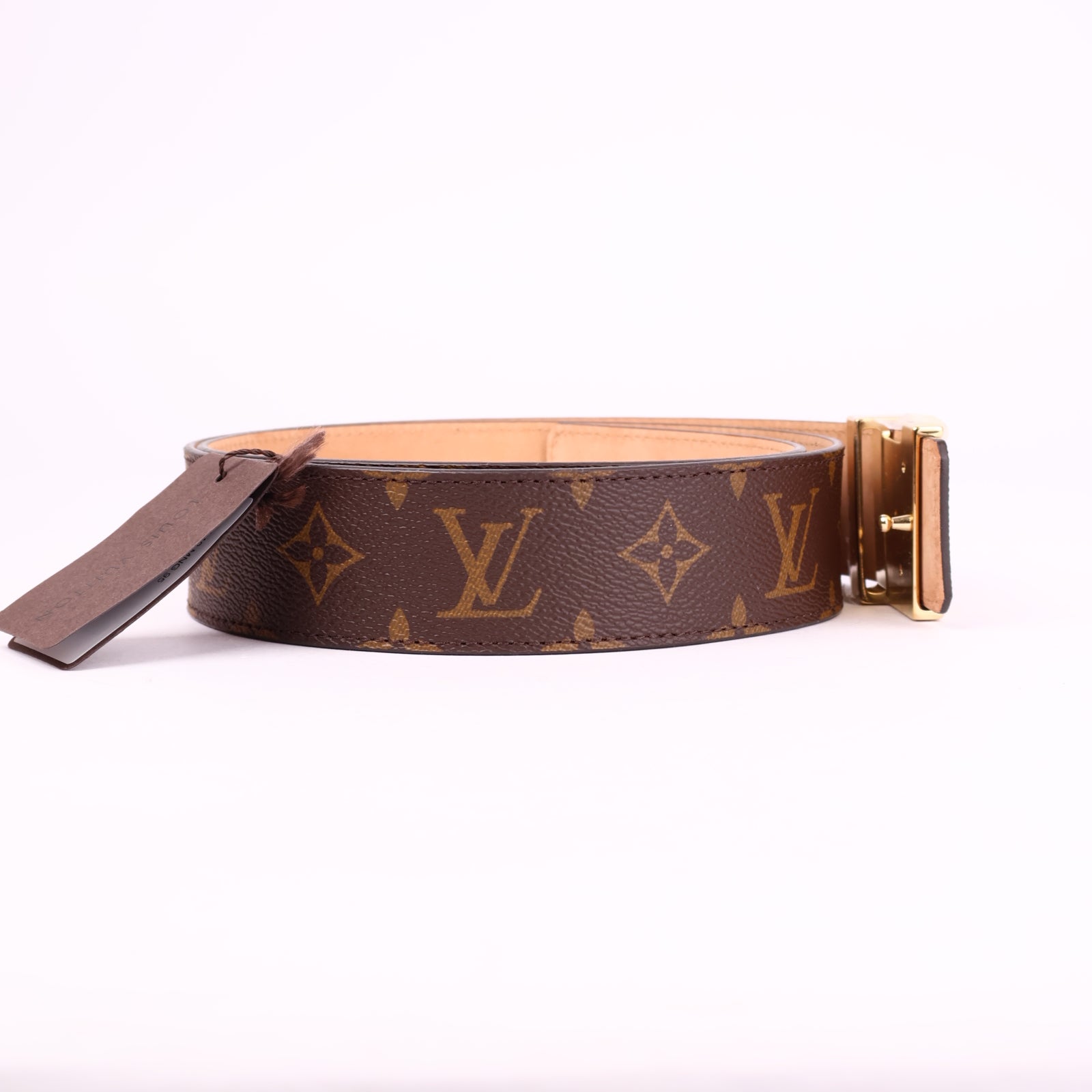 J3664-LOUIS VUITTON, a monogram canvas belt, size 95/38