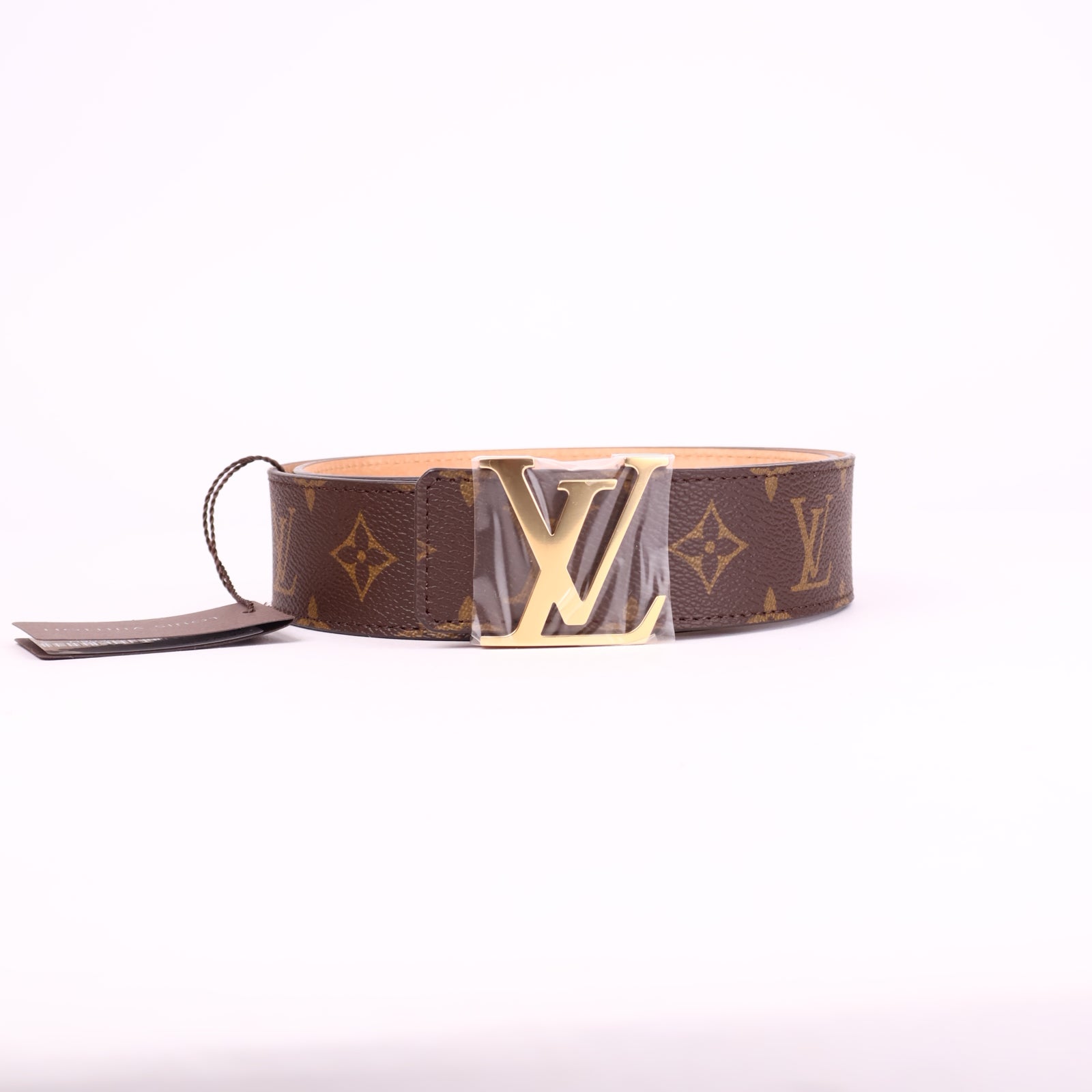 J3662-LOUIS VUITTON, a monogram canvas belt, size 90/36