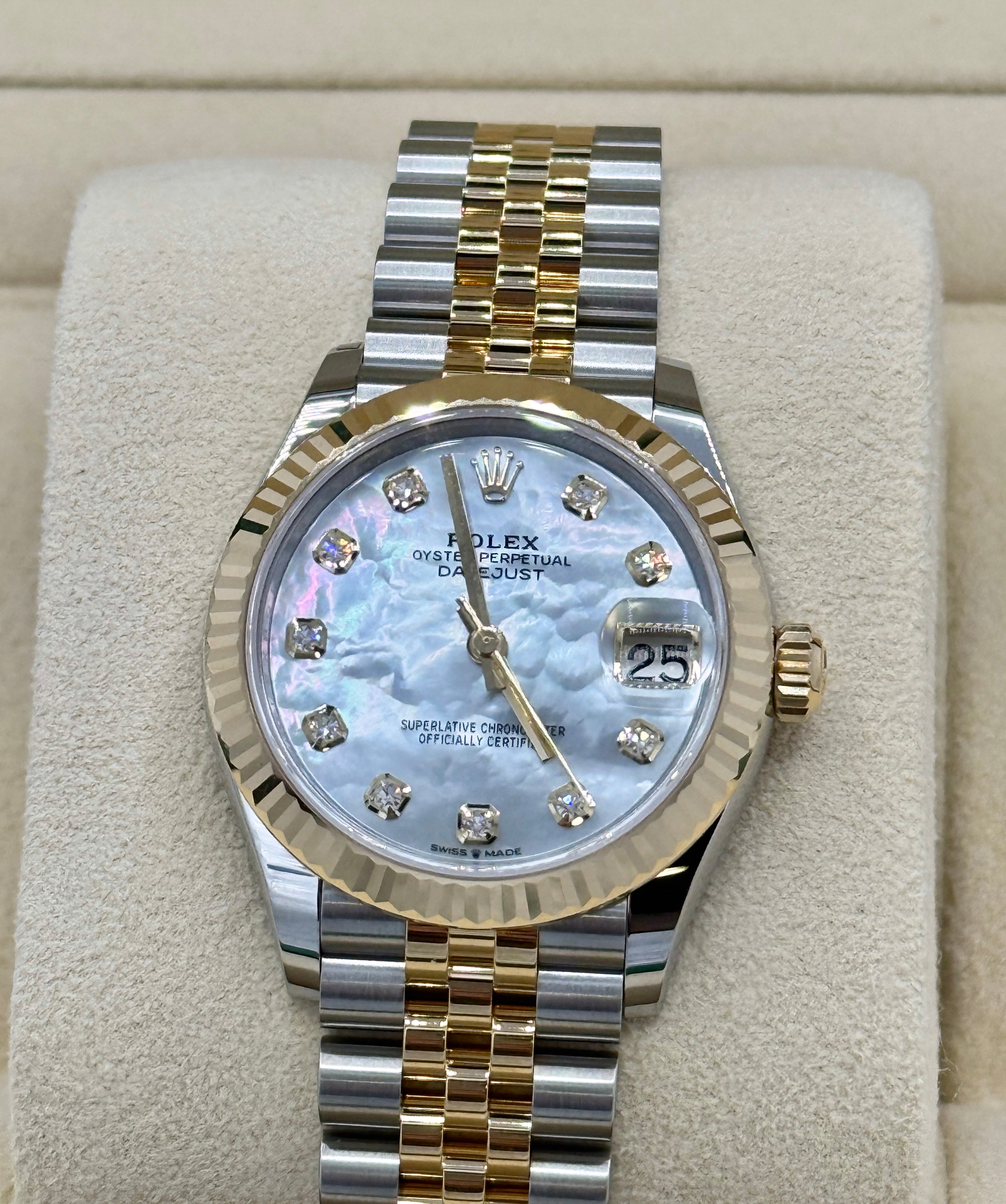 Rolex Datejust White Mother-of-pearl 31mm 278273