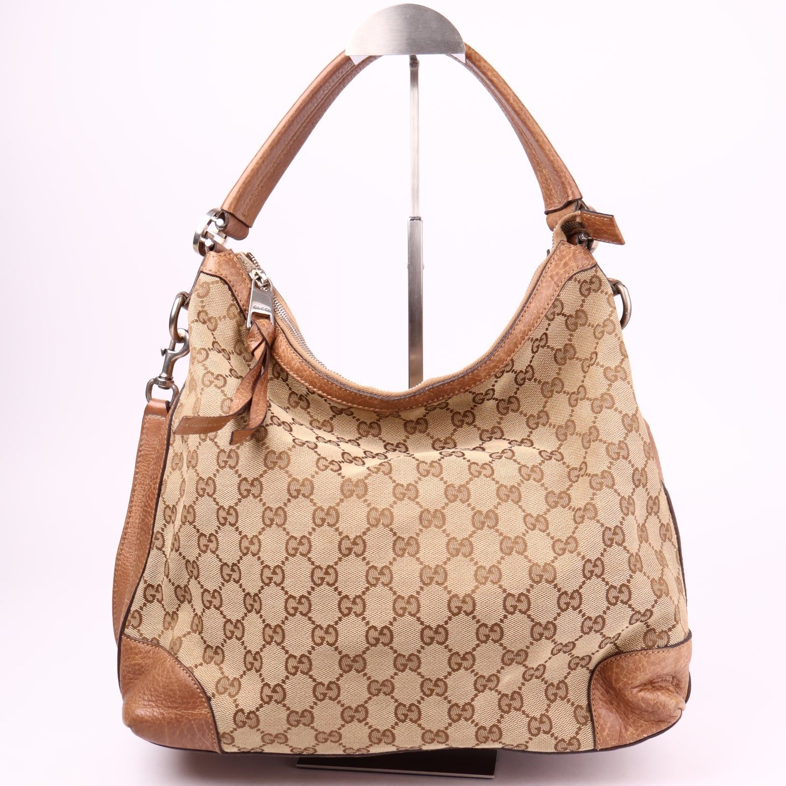 J3672-Gucci Bree Tote in GG Supreme, GG Canvas- Pre Owned