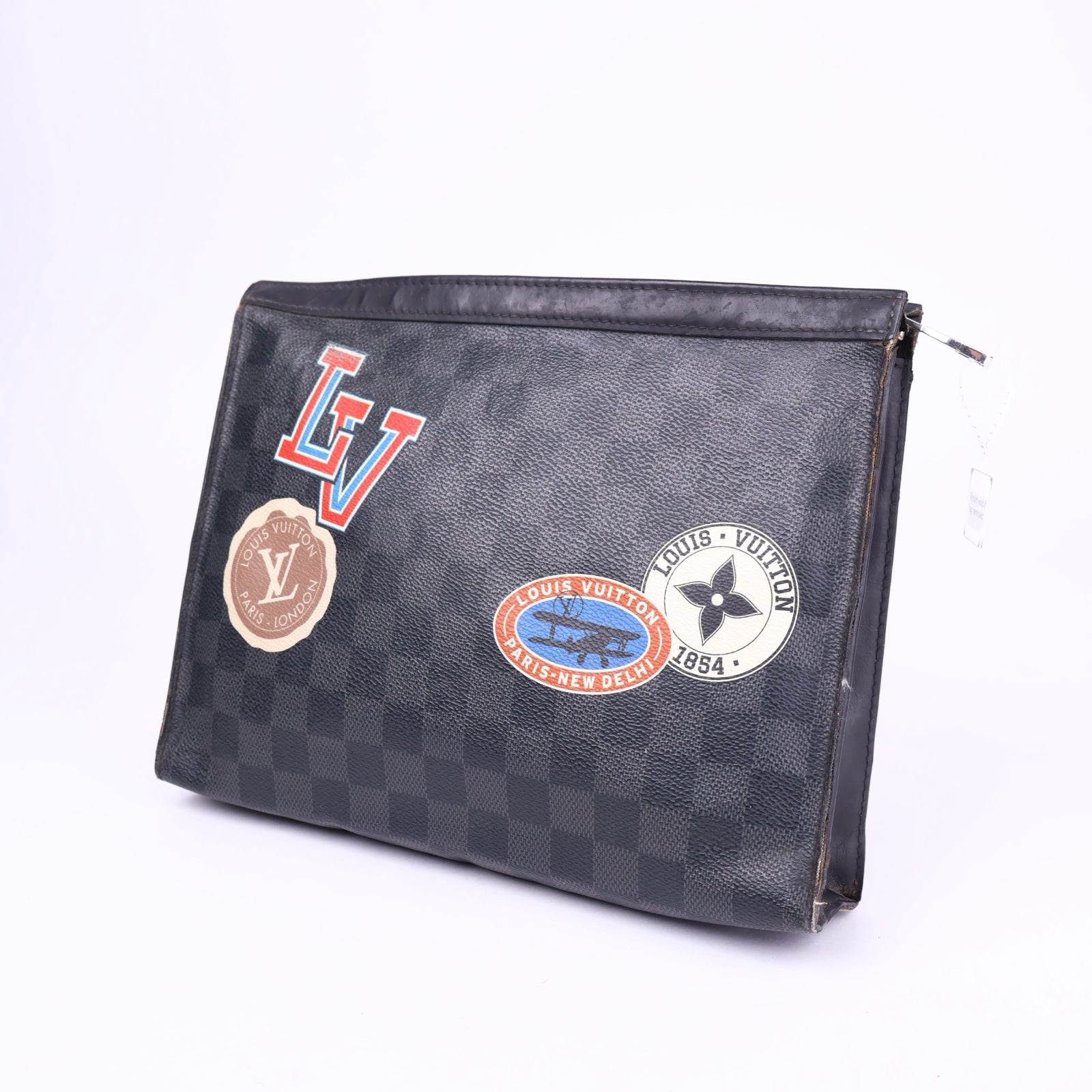J3712-Louis Vuitton Pochette Voyage MM Leauge Damier Graphite- Pre Owned