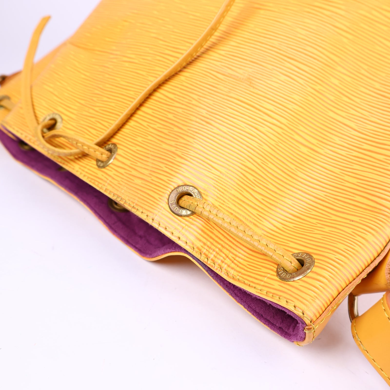 J3703-LOUIS VUITTON Epi Petit Noe Shoulder Bag Yellow - Pre Owned