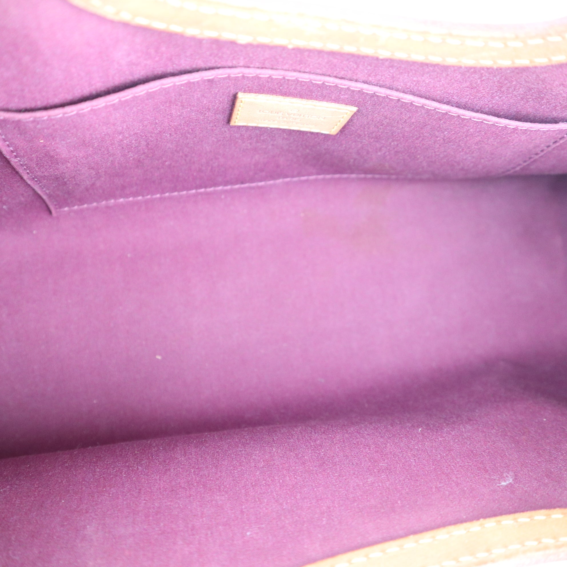 C1937 Louis Vuitton Top Handle Bag Violette Monogram Vernis Roxbury Drive | Pre-Owned Very Good Purple Monogram Canvas, Leather, Patent leather