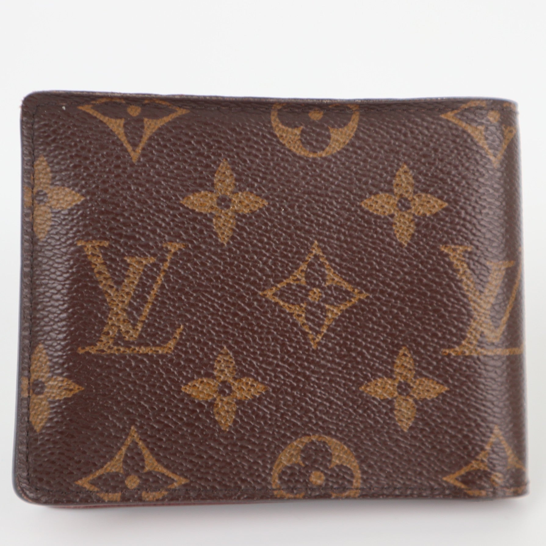 C1939 Louis Vuitton Wallet Monogram Billfold with 9 Credit Card Slots Wallet | Pre-Owned Very Good Red Monogram Canvas