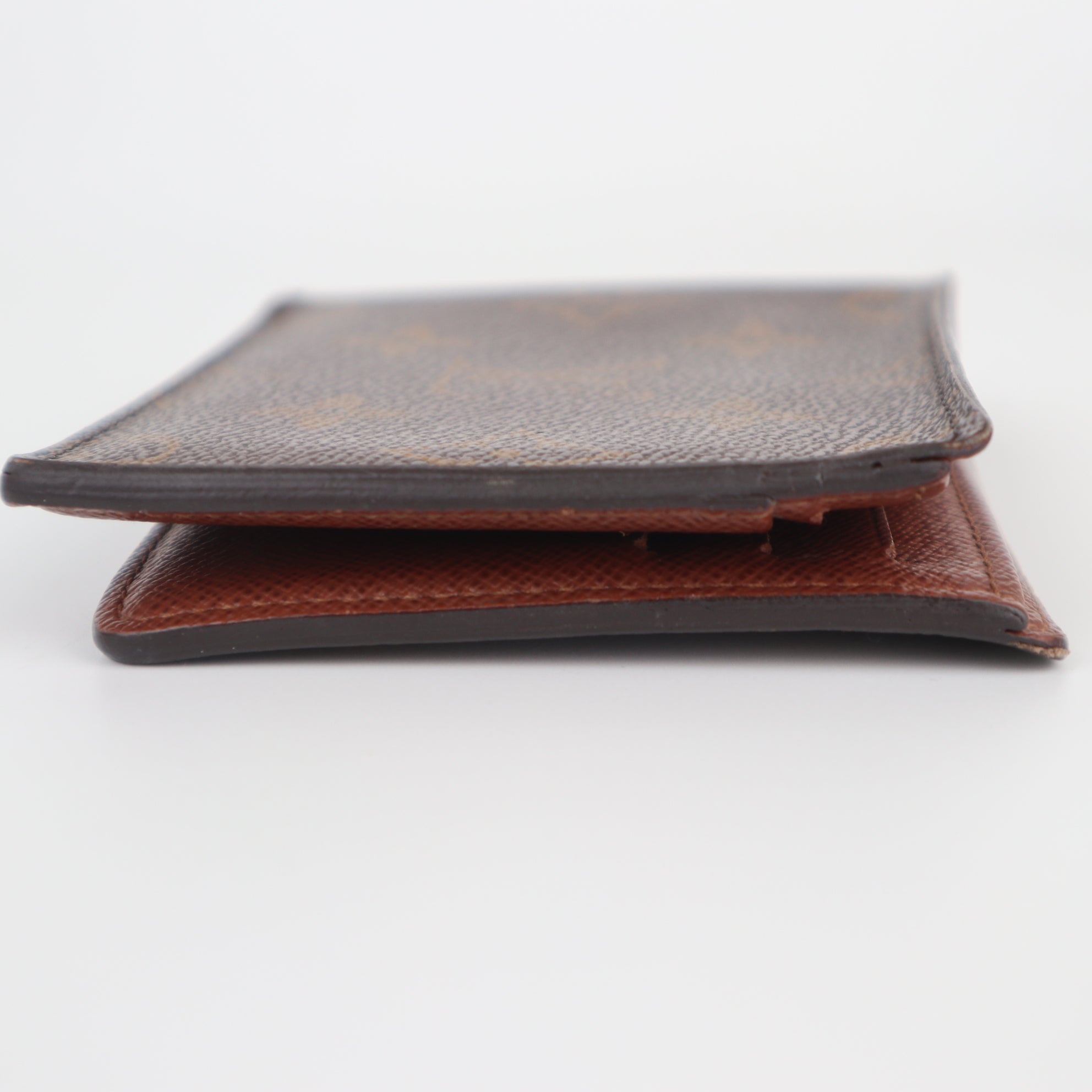 C1939 Louis Vuitton Wallet Monogram Billfold with 9 Credit Card Slots Wallet | Pre-Owned Very Good Red Monogram Canvas