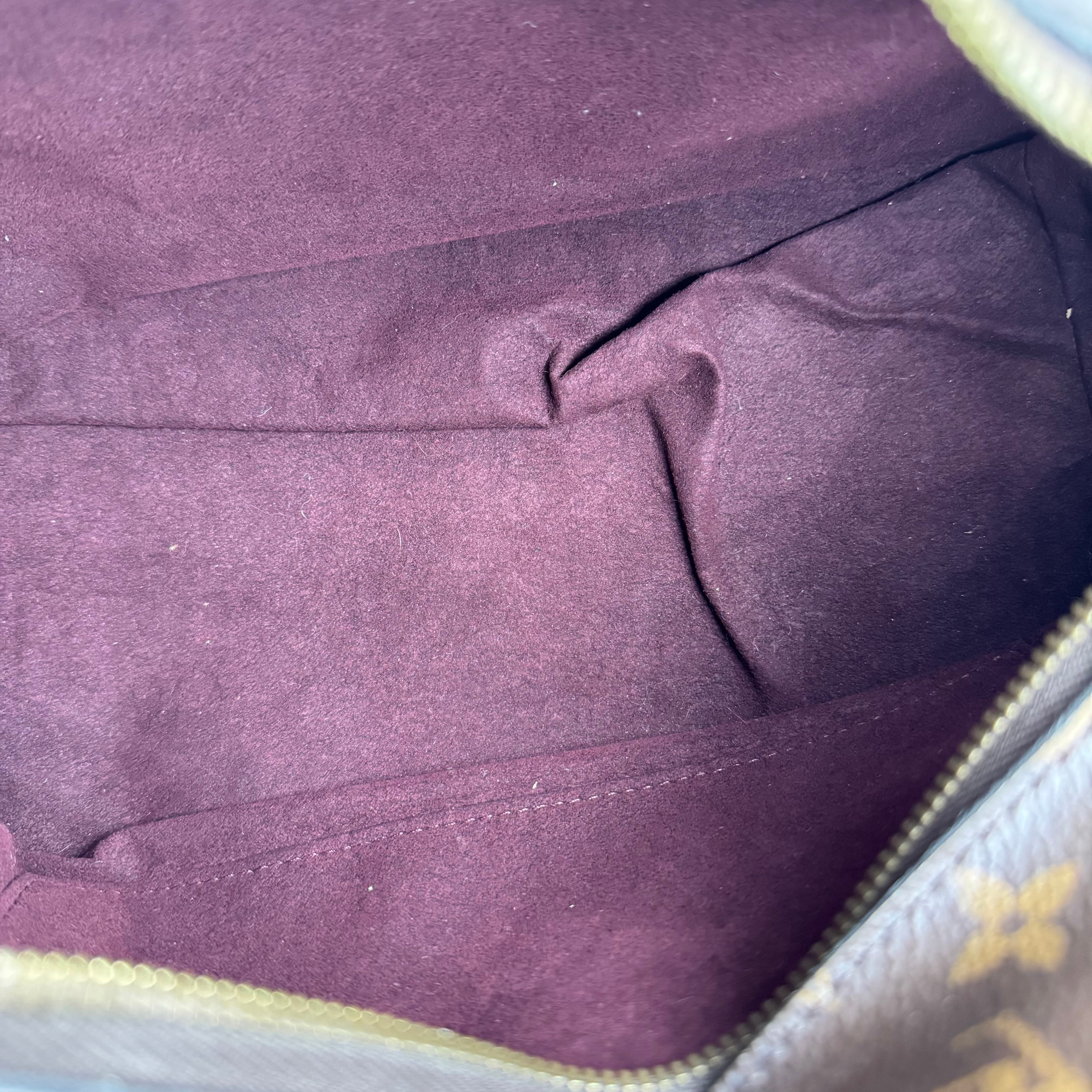 J3403 Louis Vuitton Monogram Canvas Marais MM Bag- Pre Owned