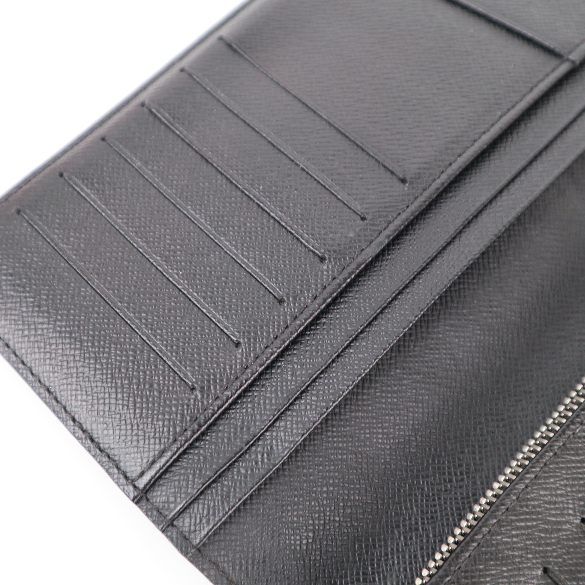 C1940 Louis Vuitton Wallet Brazza Damier Graphite Bifold Wallet Black | Pre-Owned Very Good Black Damier Graphite Canvas