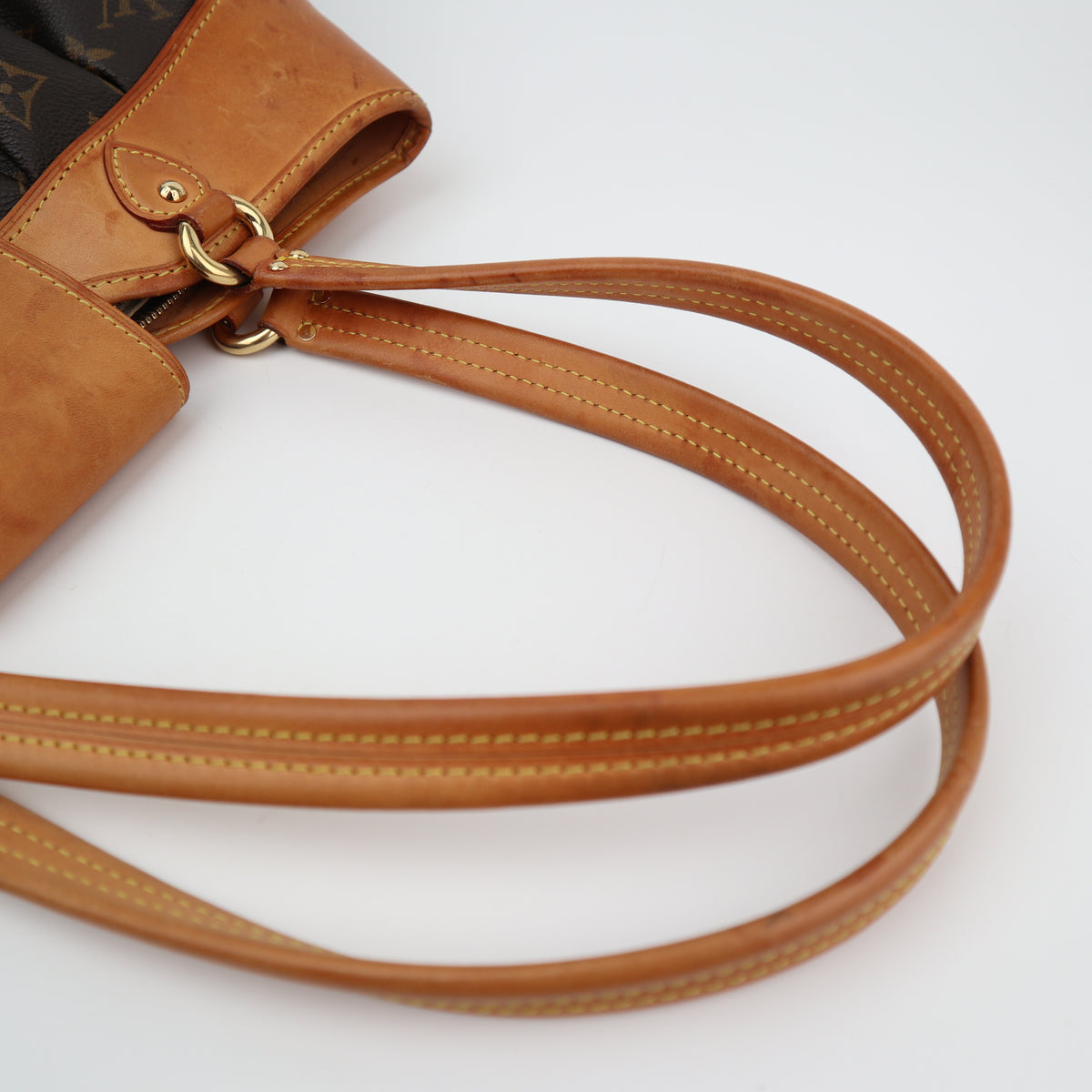 C2845 Louis Vuitton Shoulder Bag Boétie MM | Pre-Owned Very Good Brown Monogram coated canvas, leather trim