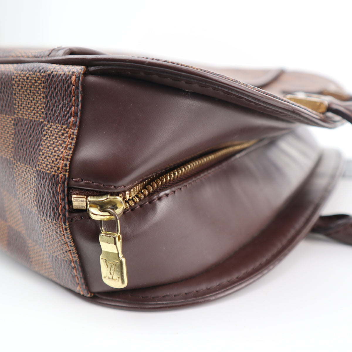 C2849 Louis Vuitton Top Handle Bag Sarria Horizontal | Pre-Owned Very Good Brown Damier Ebene coated canvas, leather trim