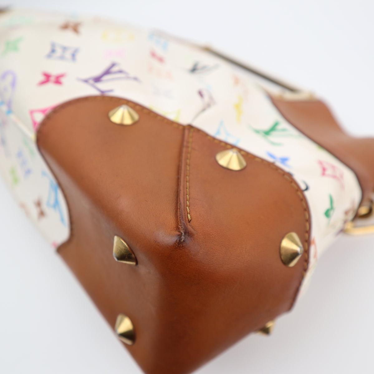 C2853 Louis Vuitton Shoulder Bag Judy | Pre-Owned Very Good White / Multicolore Monogram Multicolore coated canvas, leather trim
