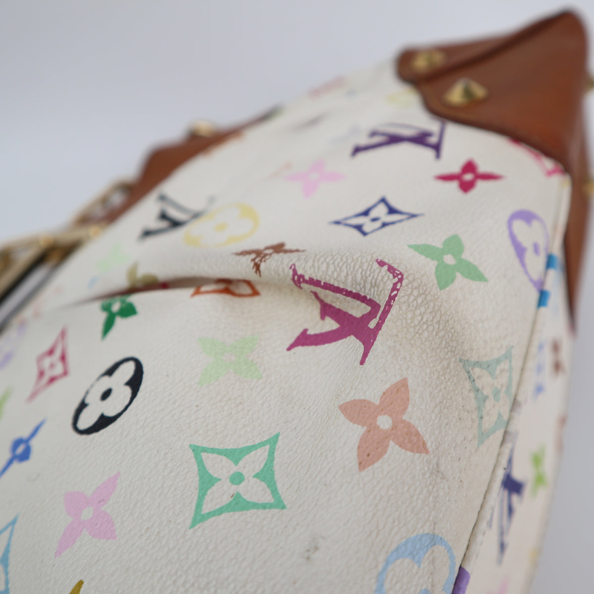C2853 Louis Vuitton Shoulder Bag Judy | Pre-Owned Very Good White / Multicolore Monogram Multicolore coated canvas, leather trim