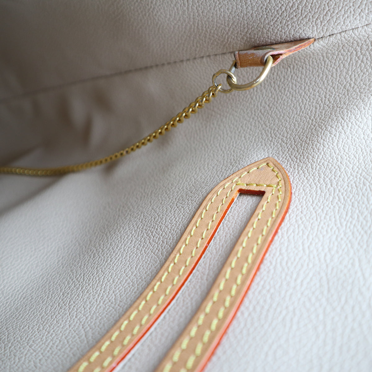 C2854R Louis Vuitton Bucket Bag Bucket GM Bag | Pre-Owned Excellent Brown Monogram coated canvas, leather trim
