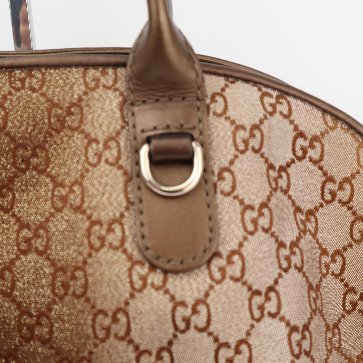 C2859 Gucci Shoulder Satchel Bag GG Lurex Heart Bit Satchel / Boston Bag | Pre-Owned Very Good Lurex Heart
