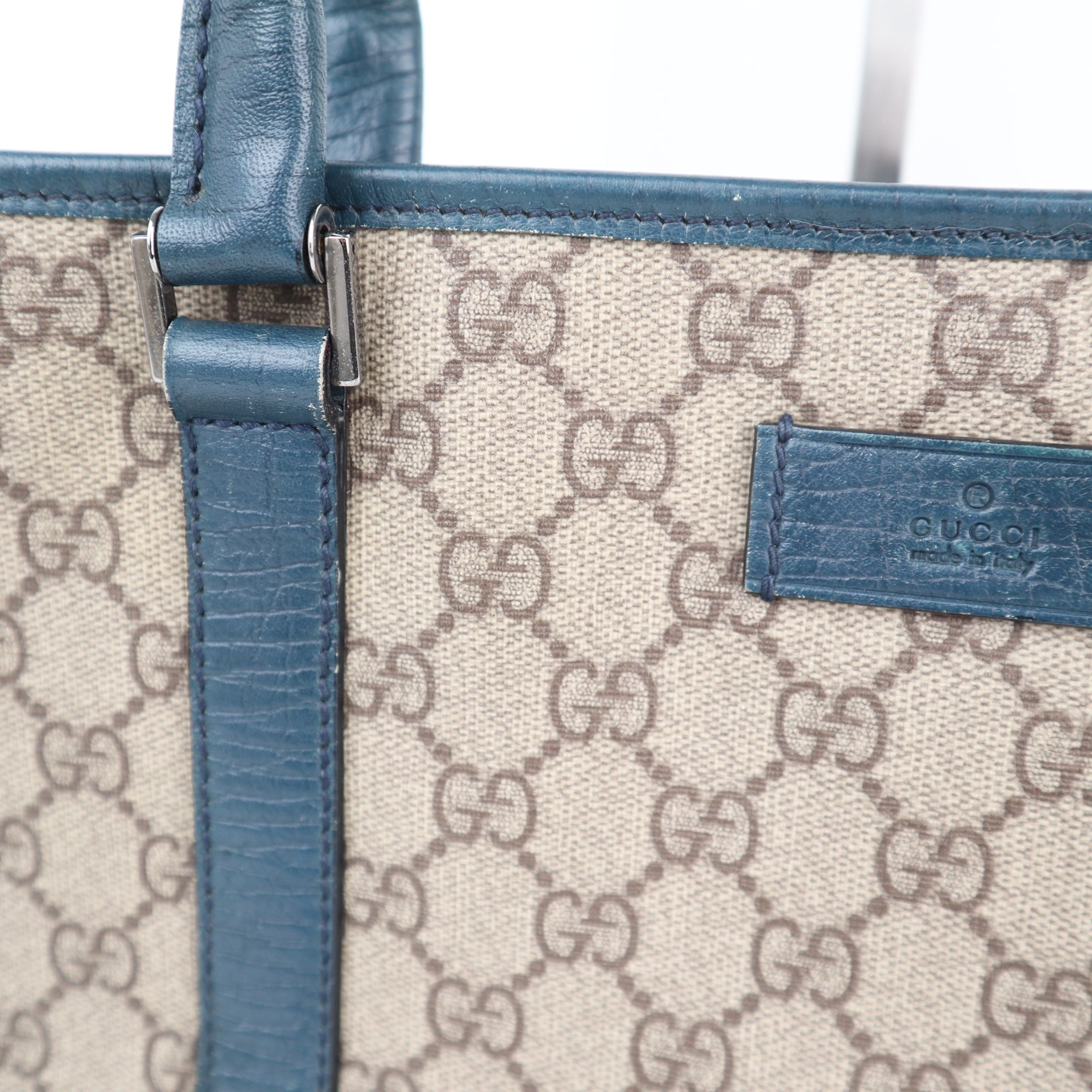 C1960 Gucci Tote Bag GG Supreme Joy Tote | Pre-Owned Excellent Green Canvas and Leather GG Supreme