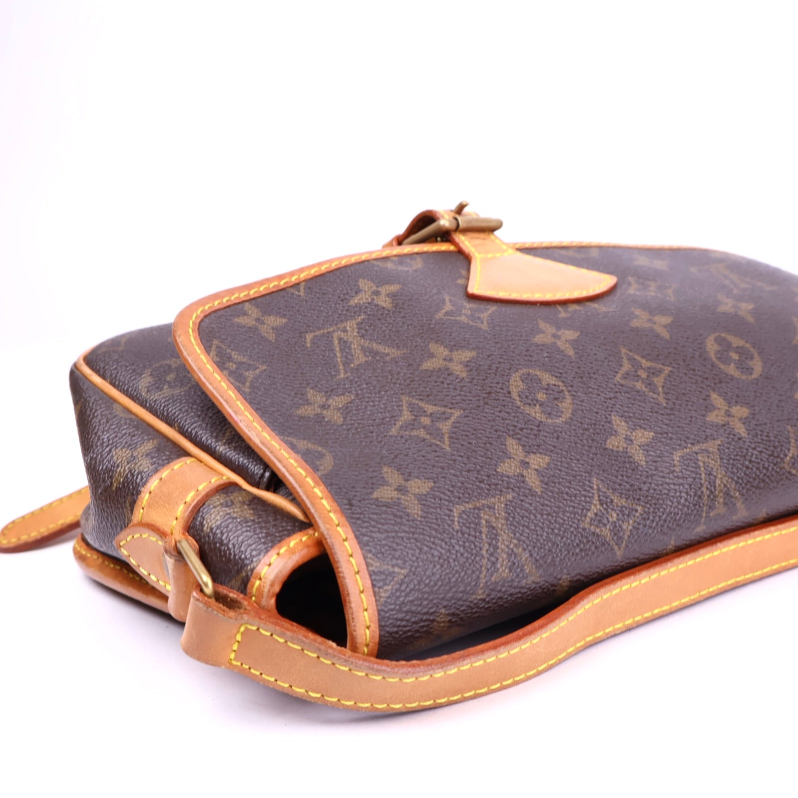 J3714 Louis Vuitton Monogram Canvas Sologne Bag- Pre Owned